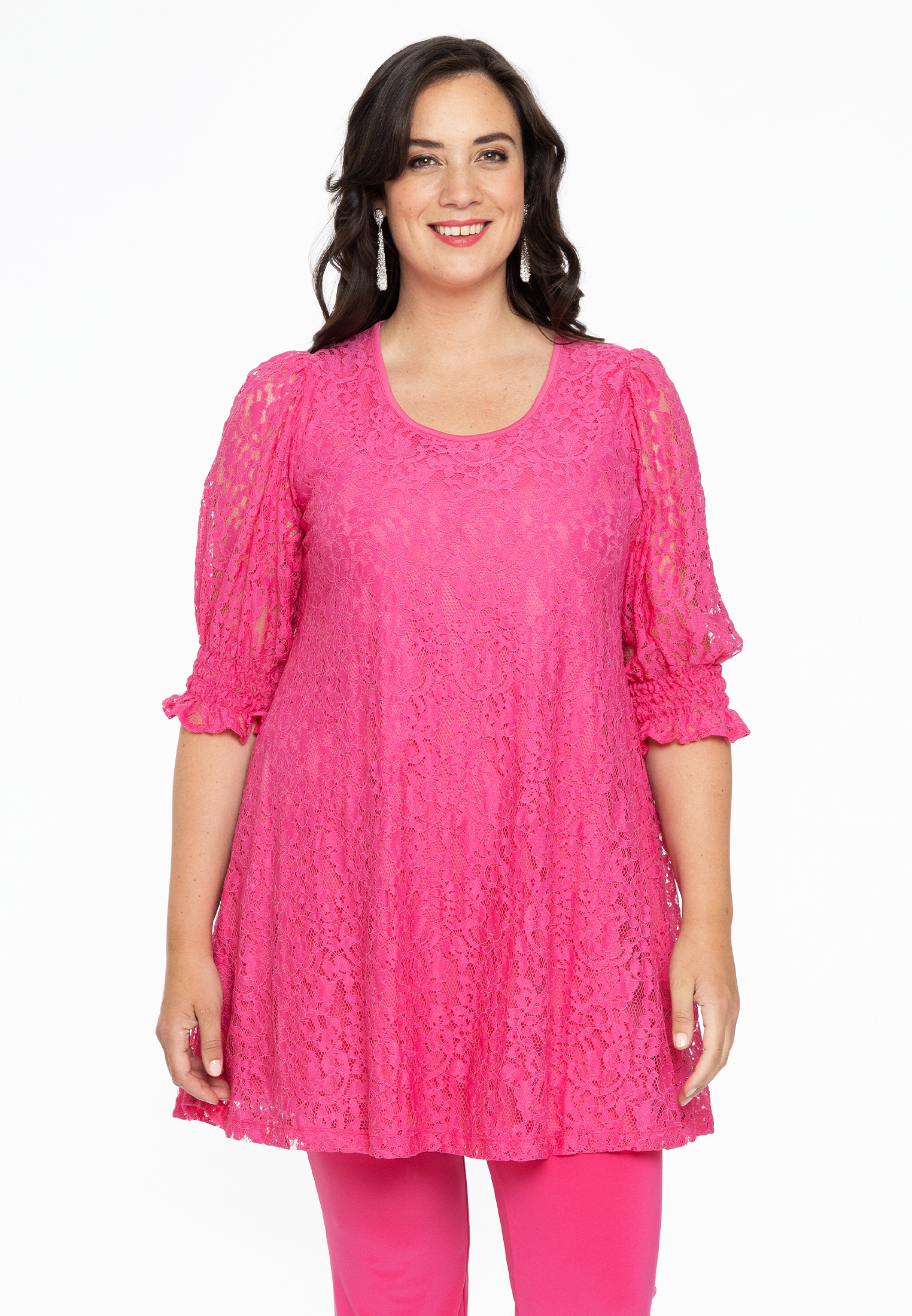 Tunique en dentelle, YOEK