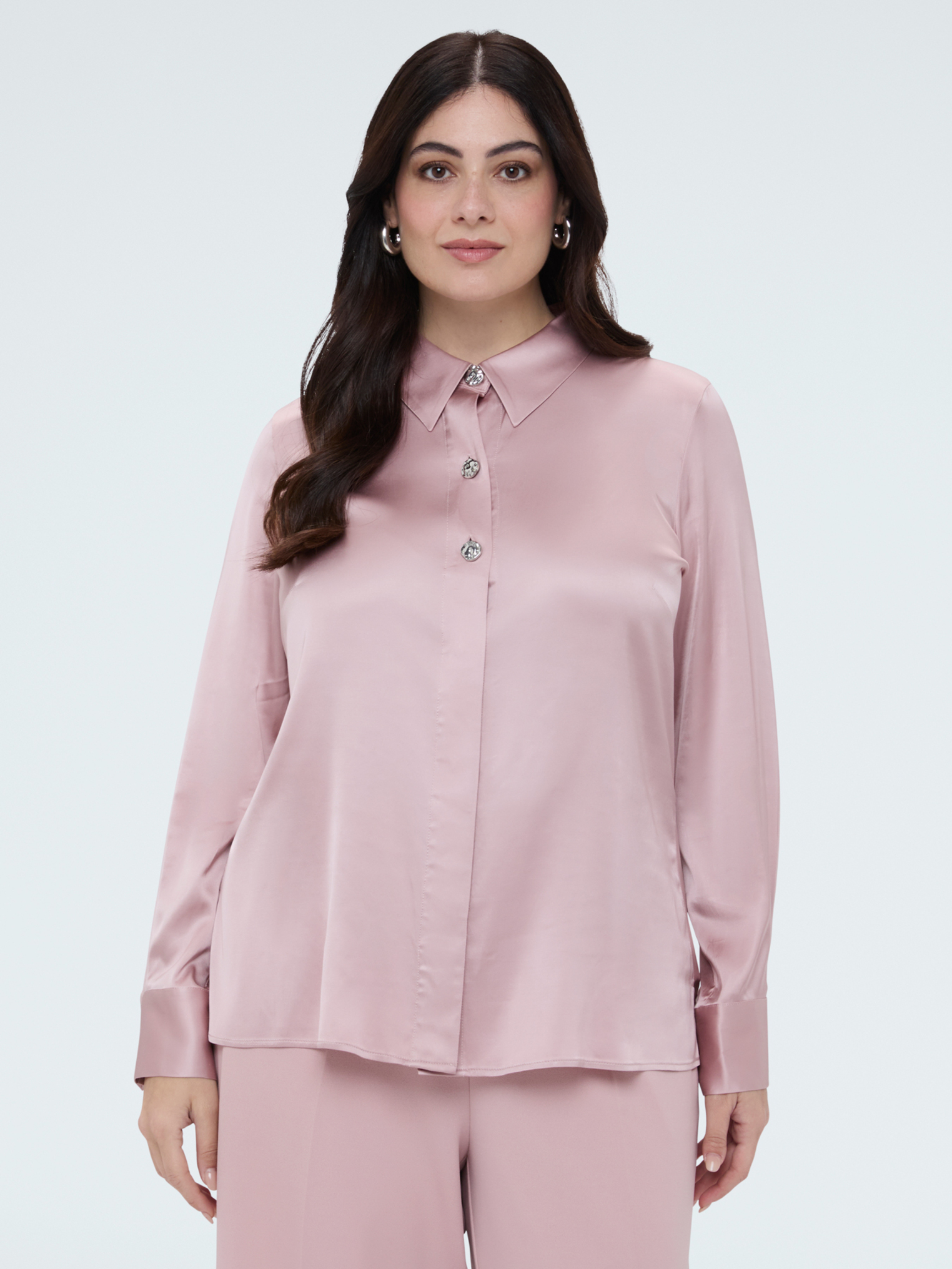 Chemise en satin avec boutons bijoux, FIORELLA RUBINO