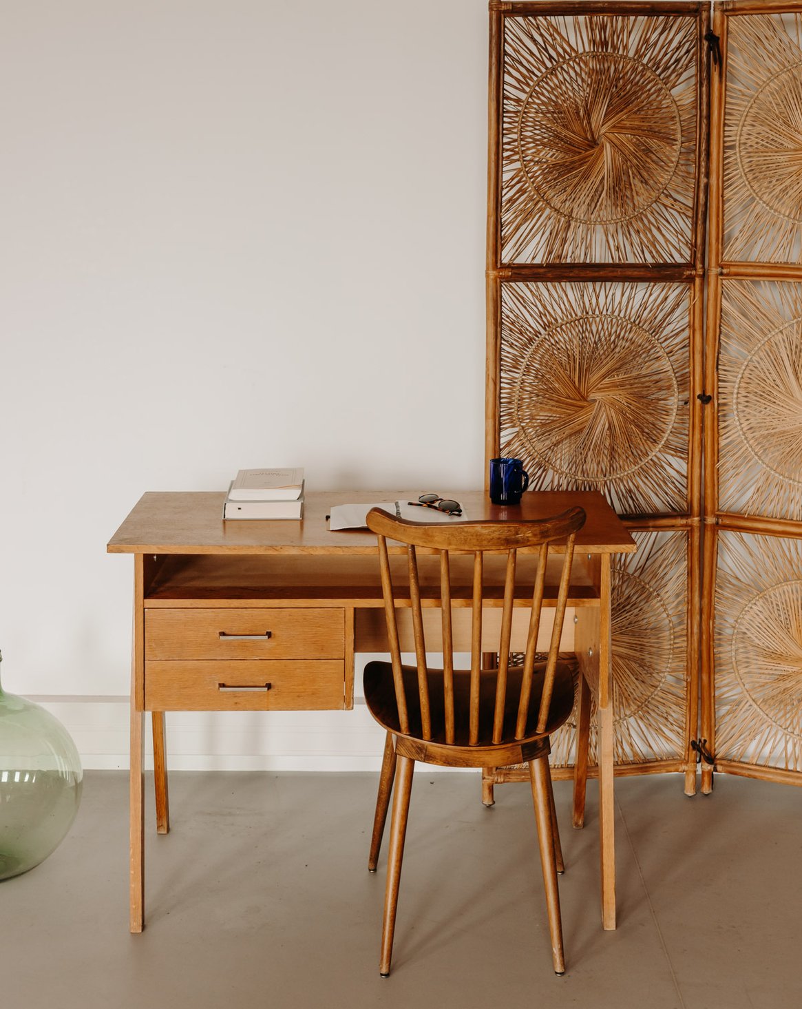 Bureau au style scandinave minimaliste Yvan N°570 - Bon état, DEBONGOUT