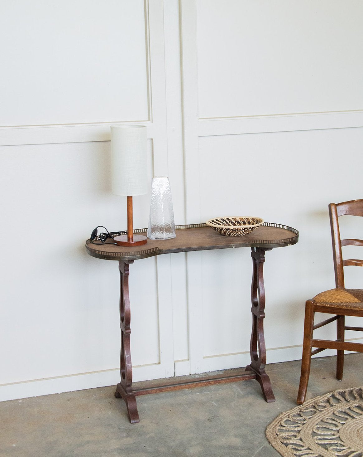 Table d'appoint Hanna N°236 - Bon état, DEBONGOUT