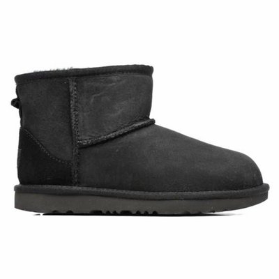 Kids Classic Mini II Ankle Boots in Suede with Faux Fur Lining UGG
