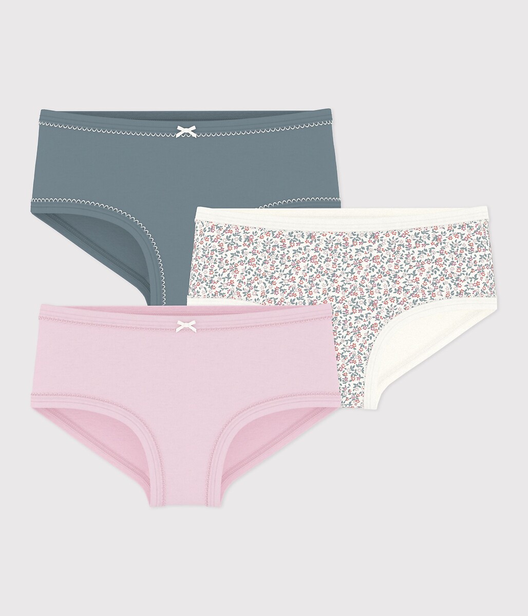 ., PETIT BATEAU