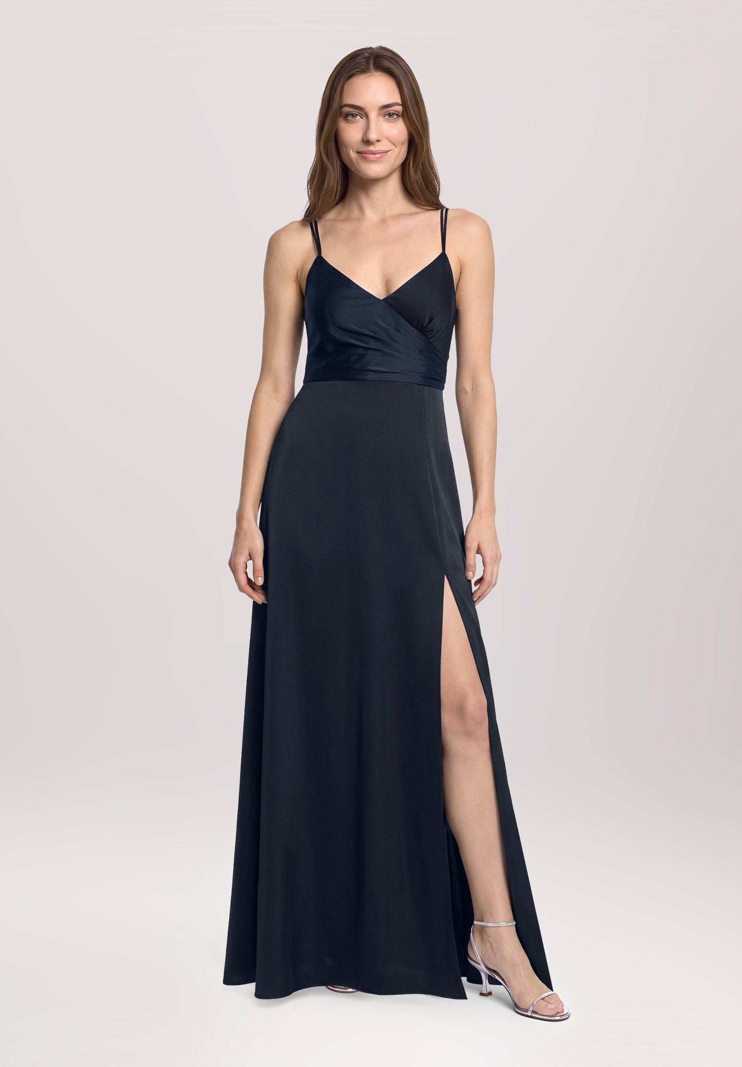 Robe de soirée à encolure en v, VERA MONT