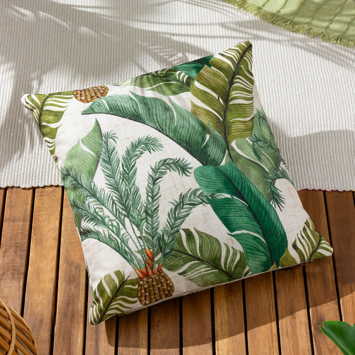 Maui outdoor filled cushion, multi-coloured, Wylder | La Redoute