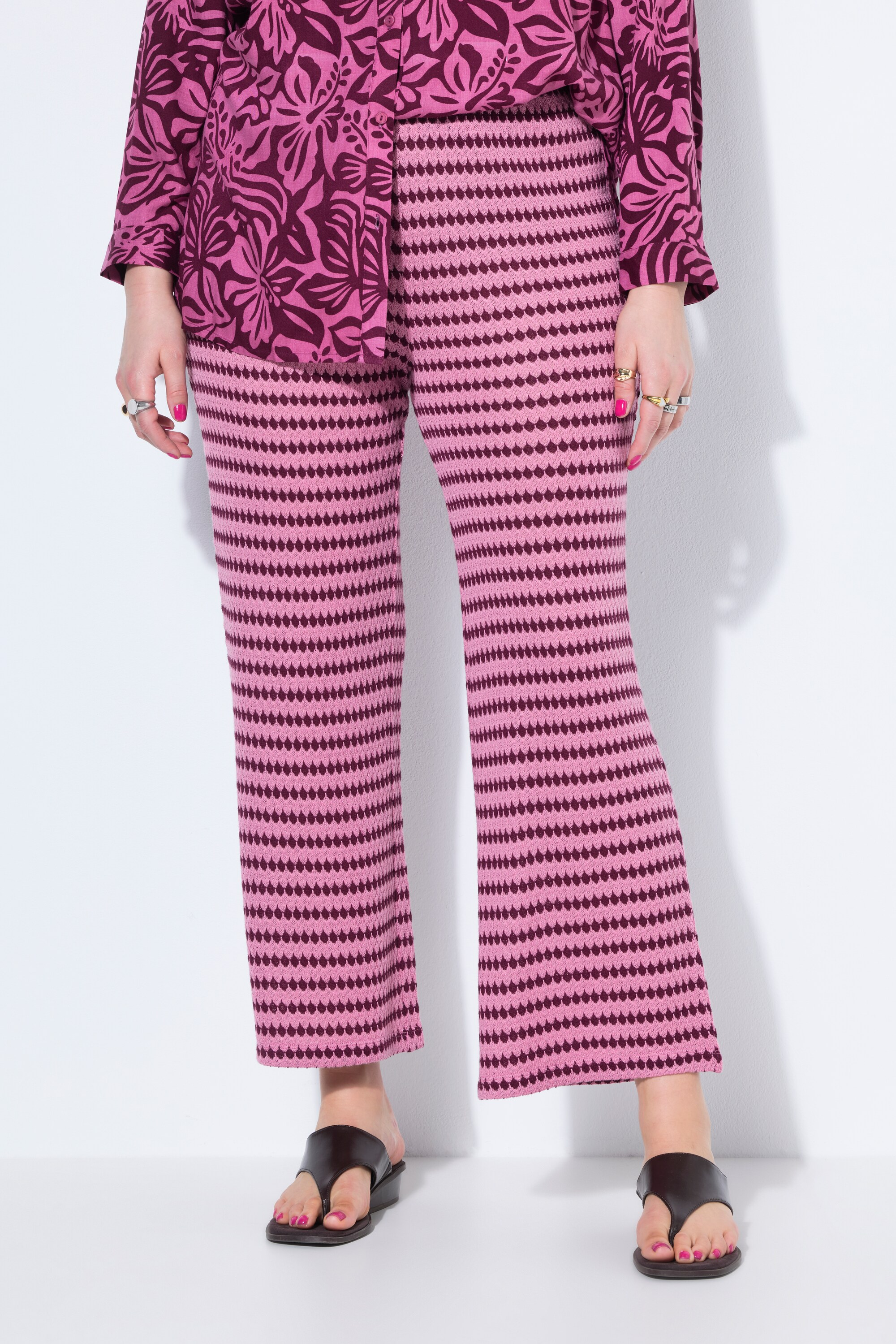 Pantalon jambes larges, texture et rayures, STUDIO UNTOLD
