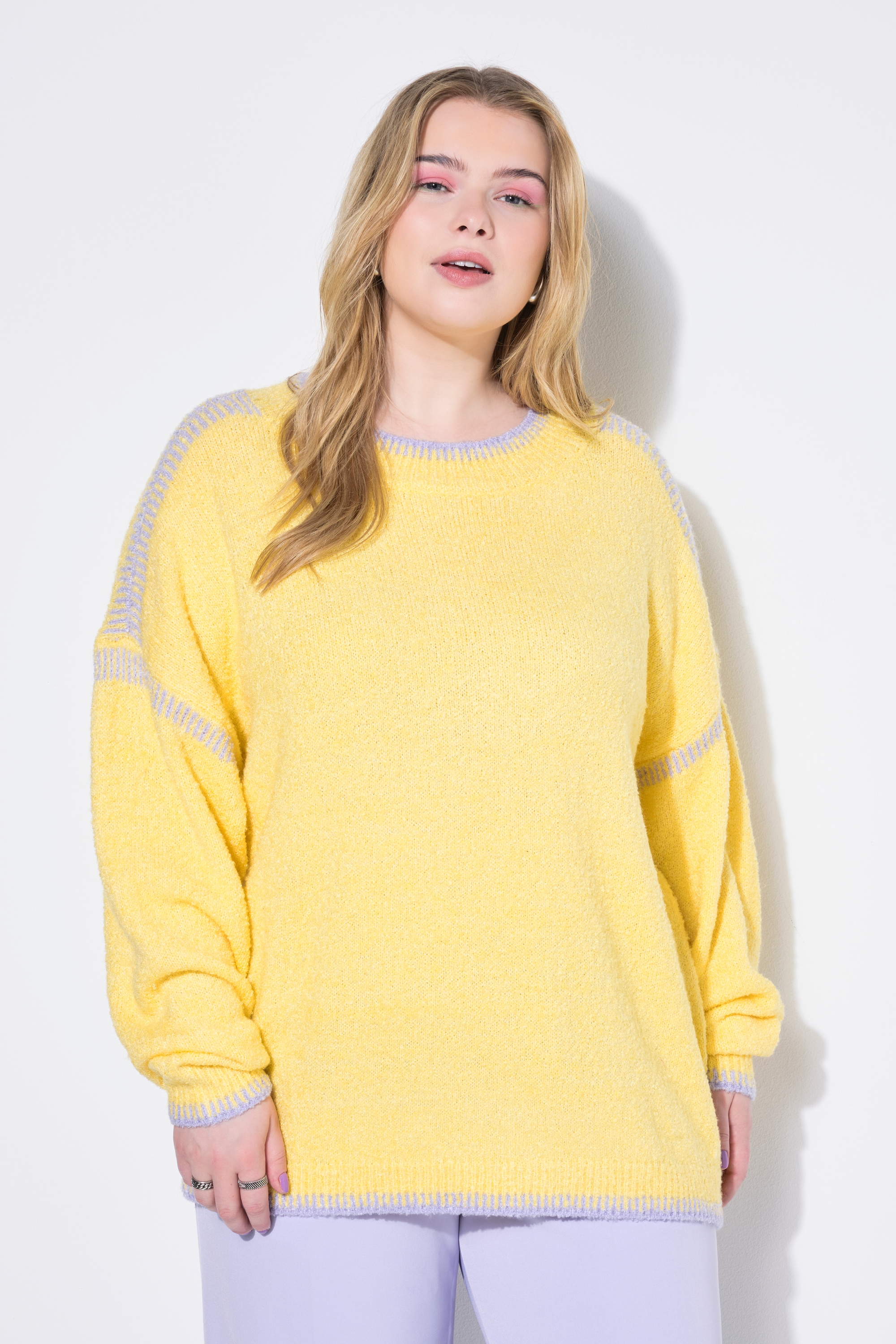 Pull oversize, coutures fantaisie, STUDIO UNTOLD