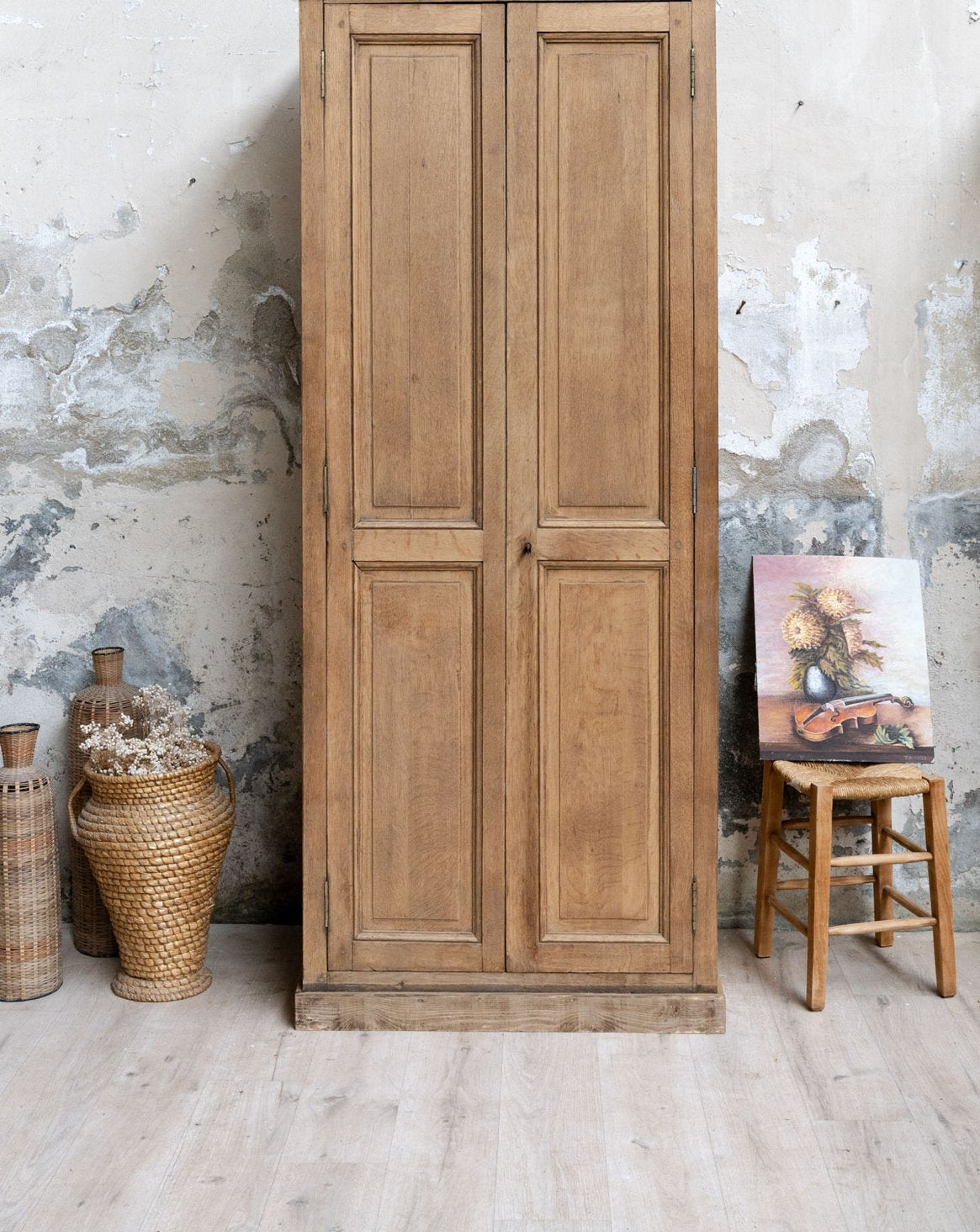 Armoire parisienne en bois Blandine N°532 - Bon état, DEBONGOUT