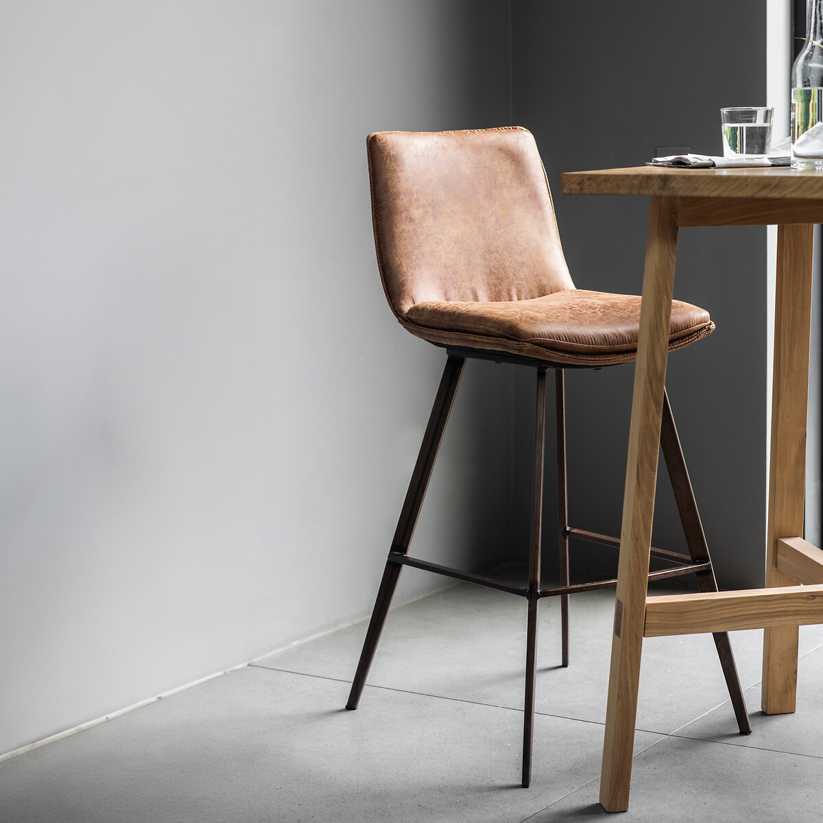 Barmer Faux Leather Bar Stools (Set of 2), ÉDITÉ
