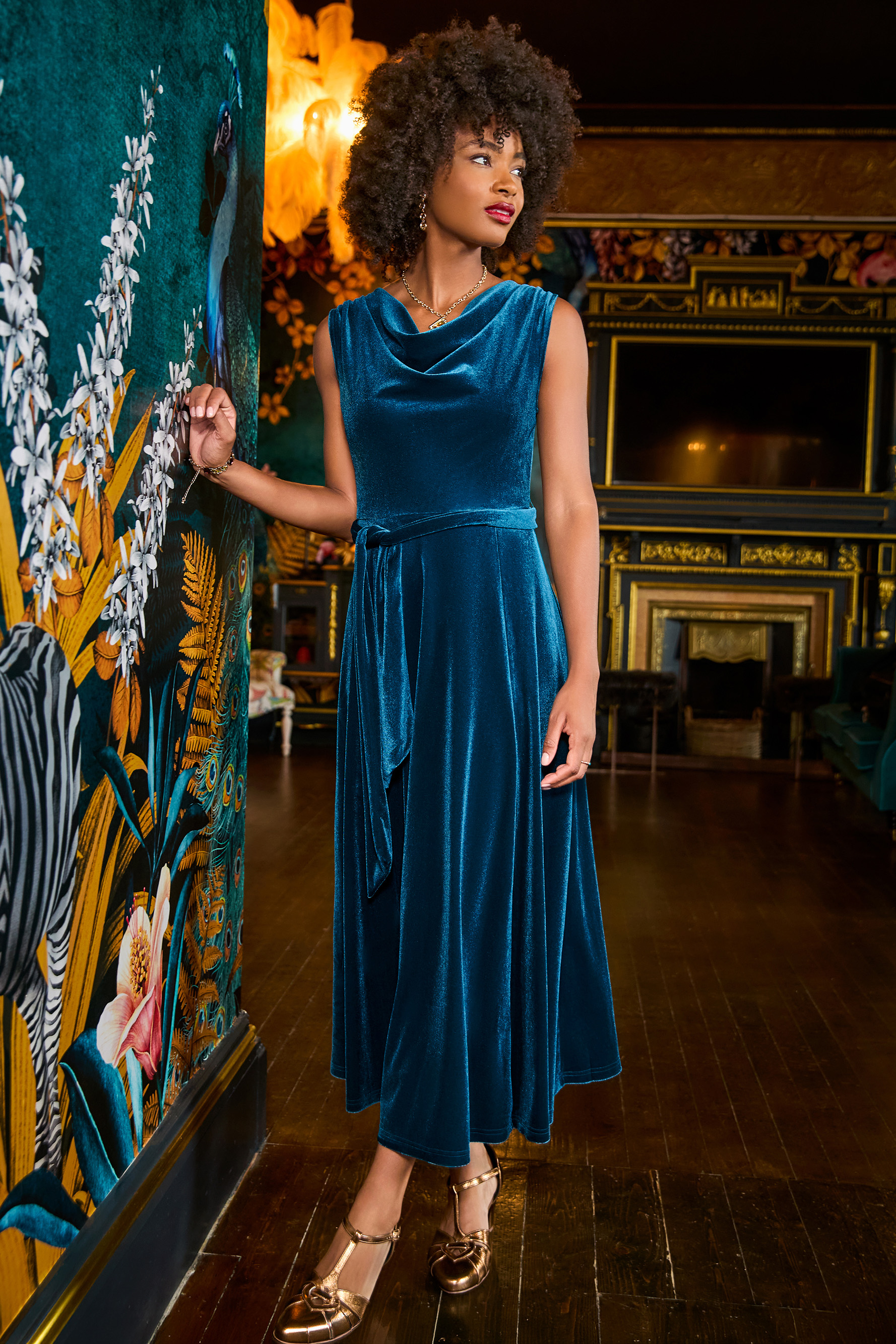 Robe Remarquable Col Bénitier en Velours, JOE BROWNS
