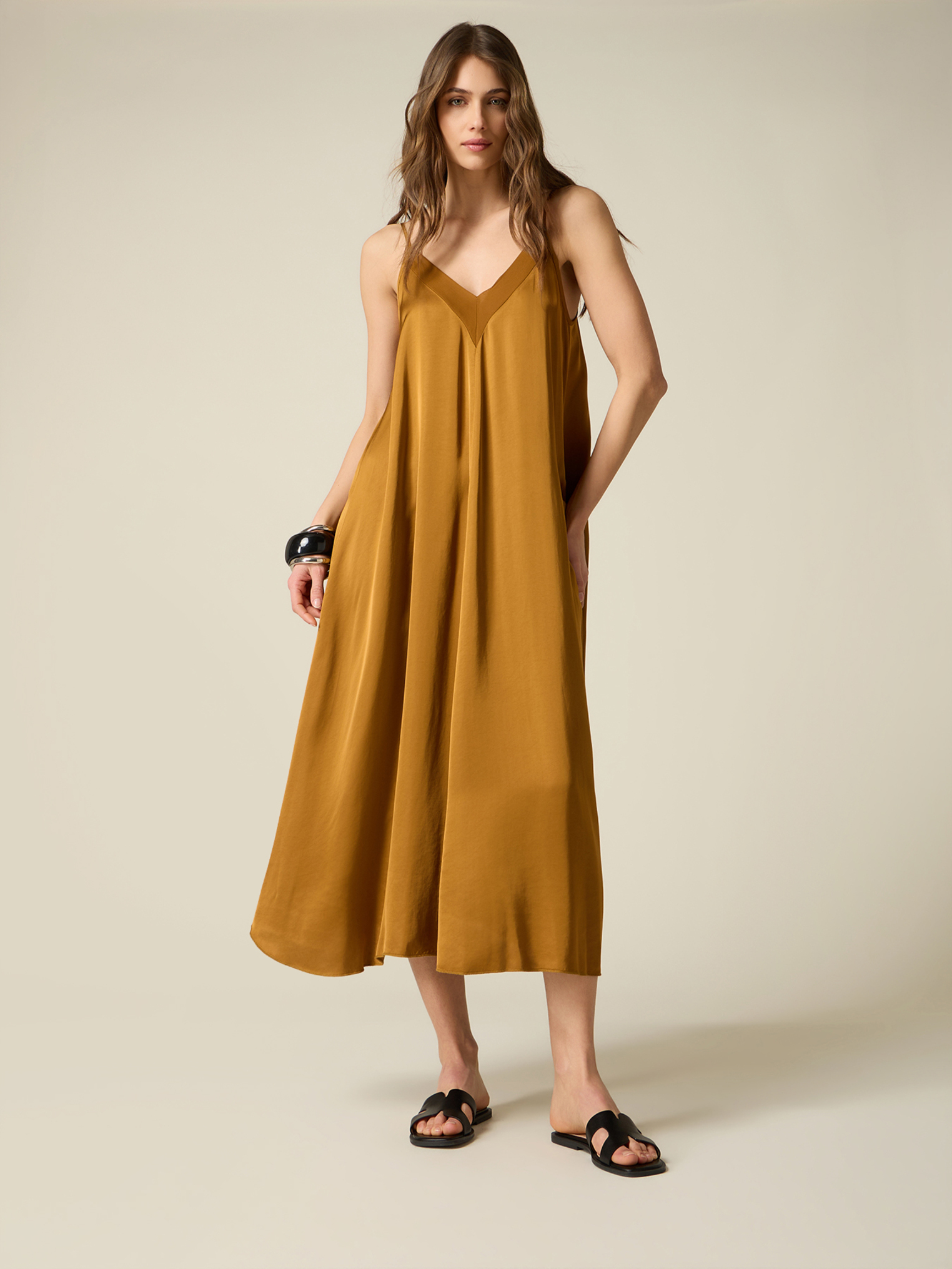 Robe longue, OLTRE