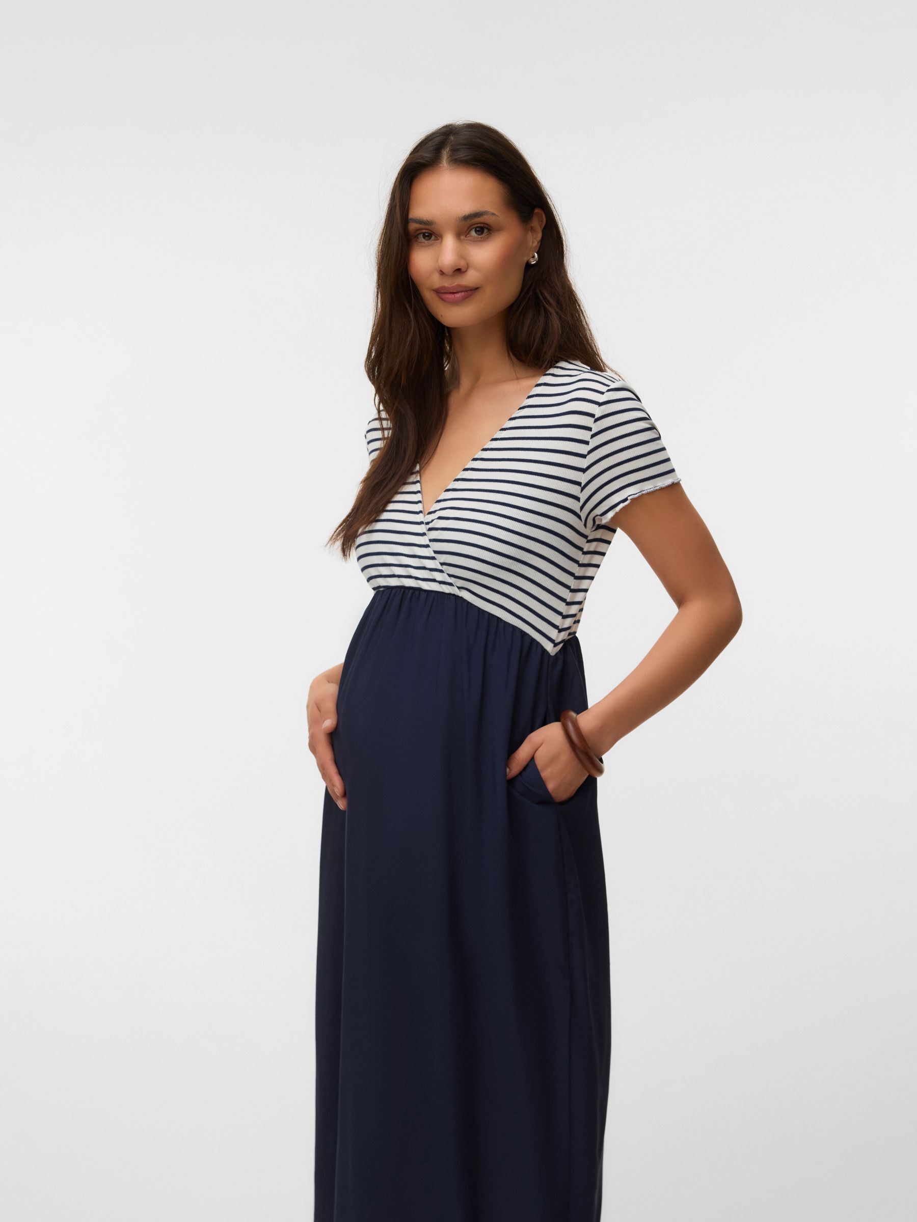 Robe, MAMA LICIOUS