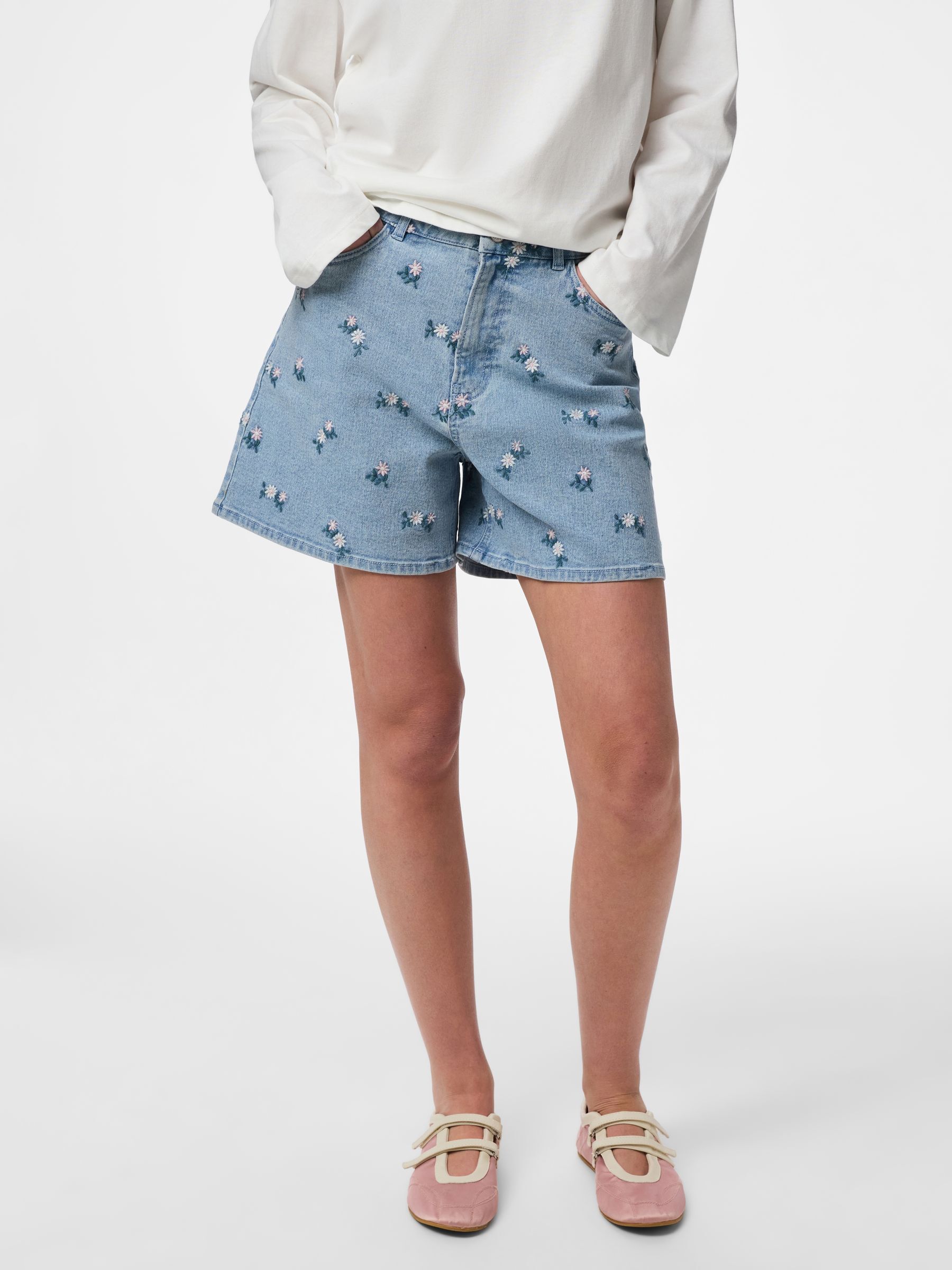 Shorts En Jean, PIECES