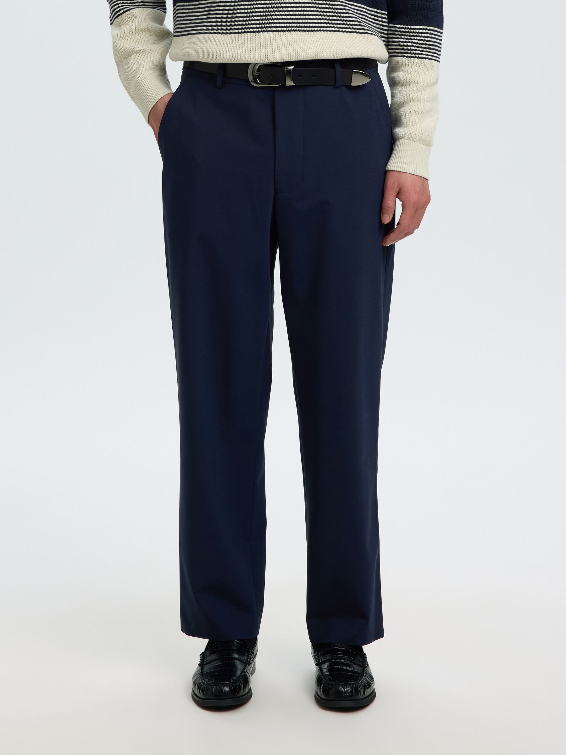 Pantalon, SELECTED
