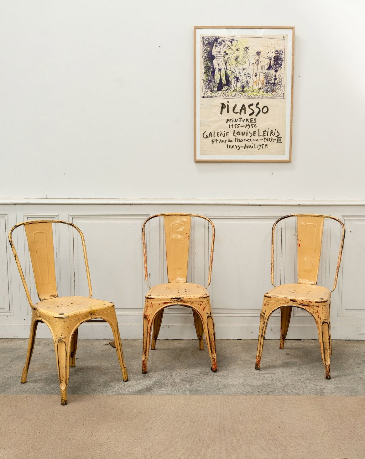 Lot de 3 chaises Tolix orange pastel Alma N°1698 - Bon état, DEBONGOUT