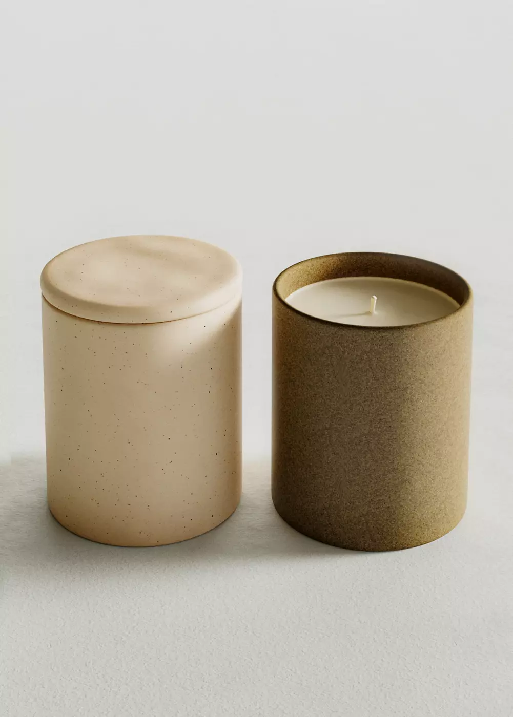 Bougie parfumée en céramique EVERGREN 220 g, MANGO HOME