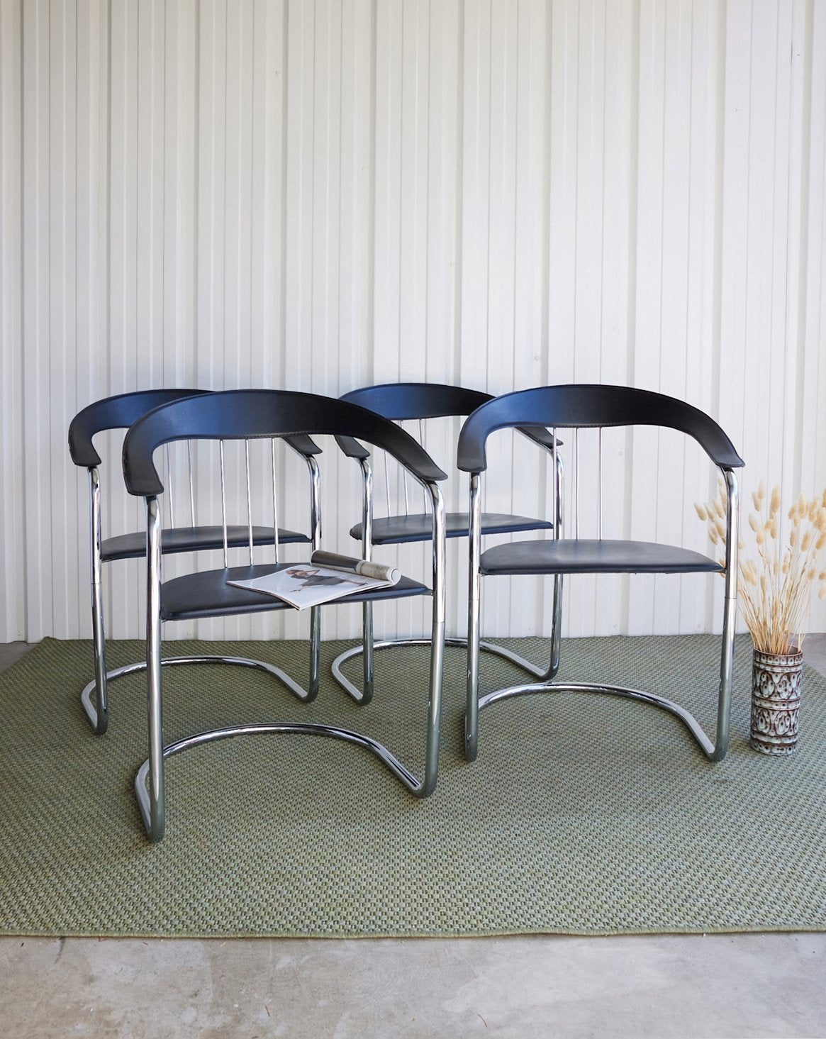 Lot de 4 fauteuils en chrome Jakob N°1397 - Bon état, DEBONGOUT
