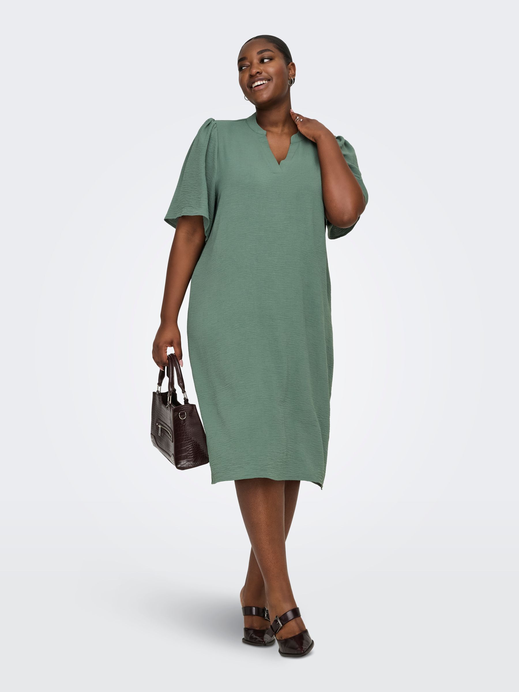 Robe, ONLY CARMAKOMA