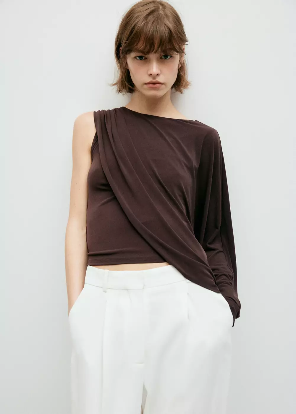 Blouse asymétrique froncée, MANGO