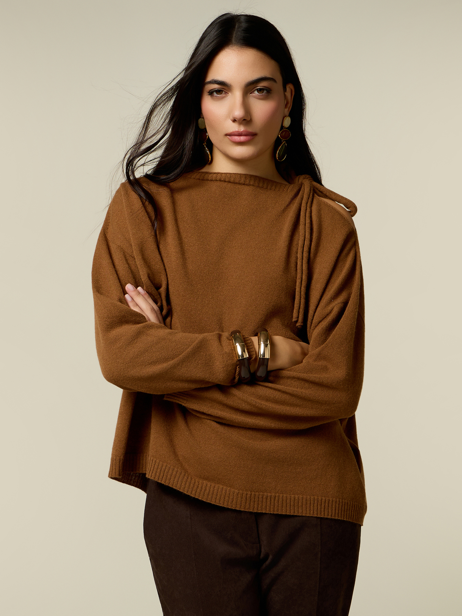 Pull avec nœud, OLTRE