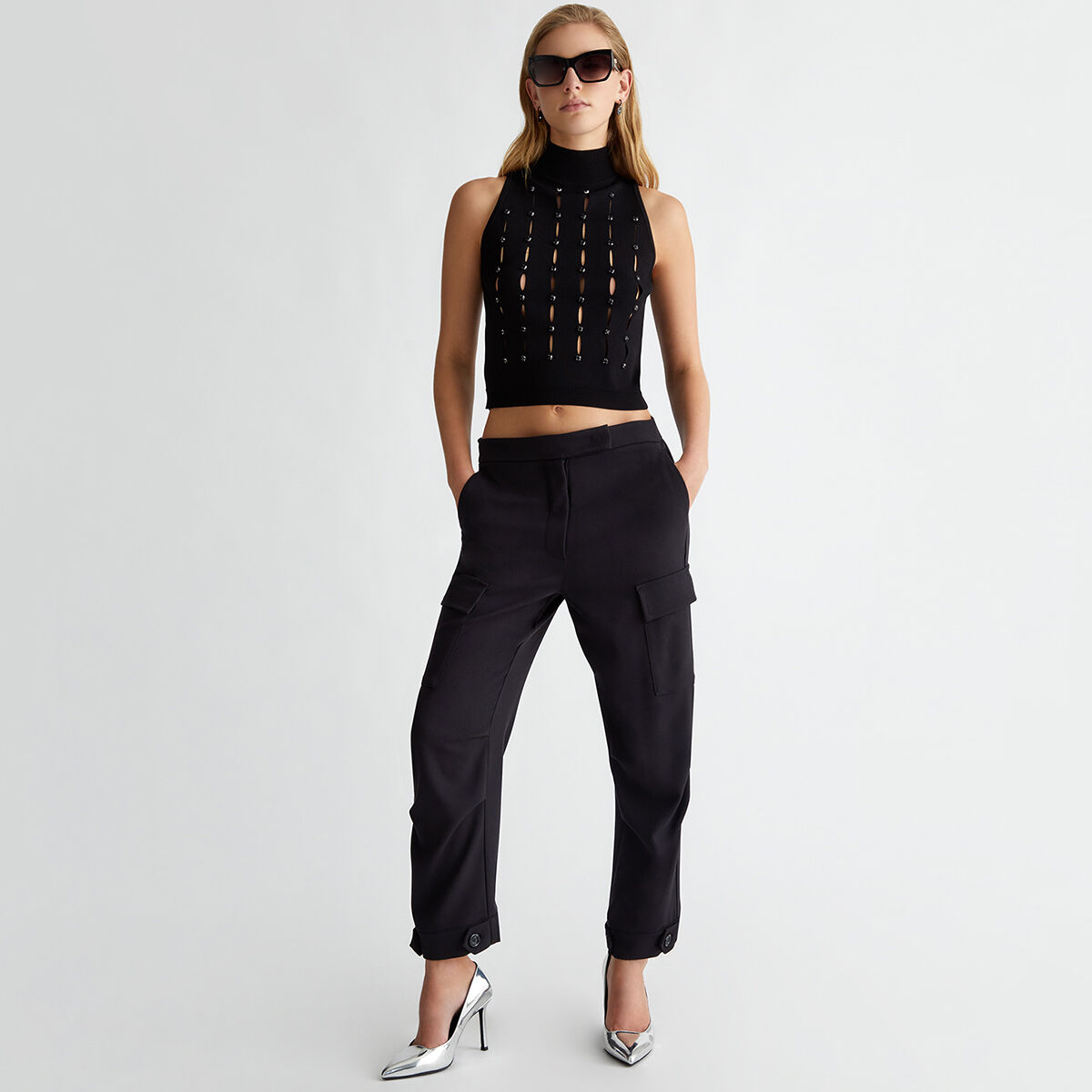 Chemise Liu Jo Noire Manches Ballon Avec Strass – Taille 42 IT (36 FR) – Occasion Très Bon État