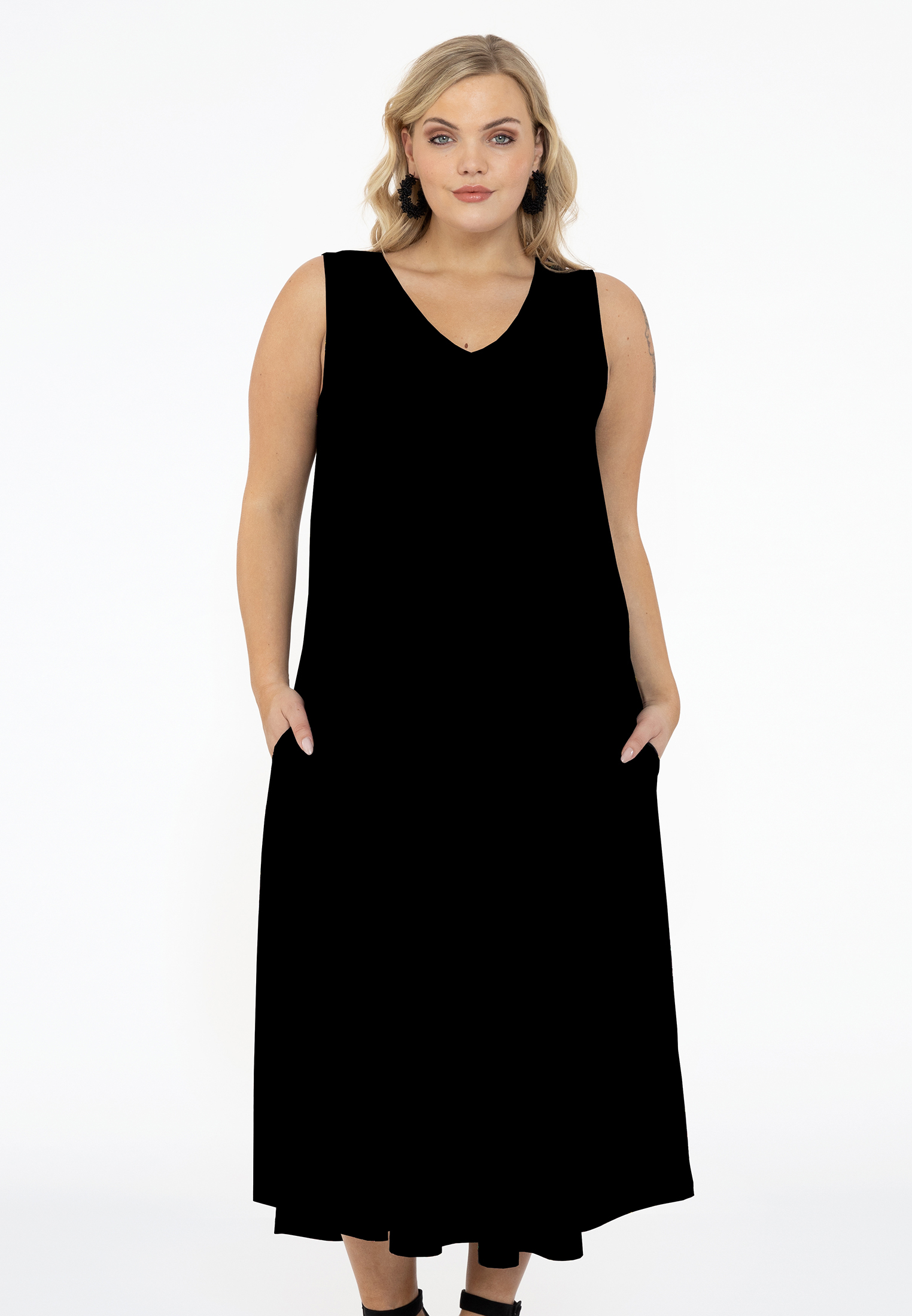Robe sans manches, YOEK