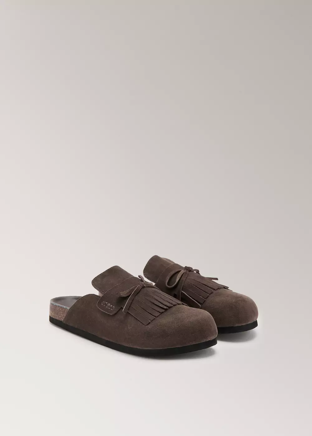 Chaussons sabots en cuir, MANGO
