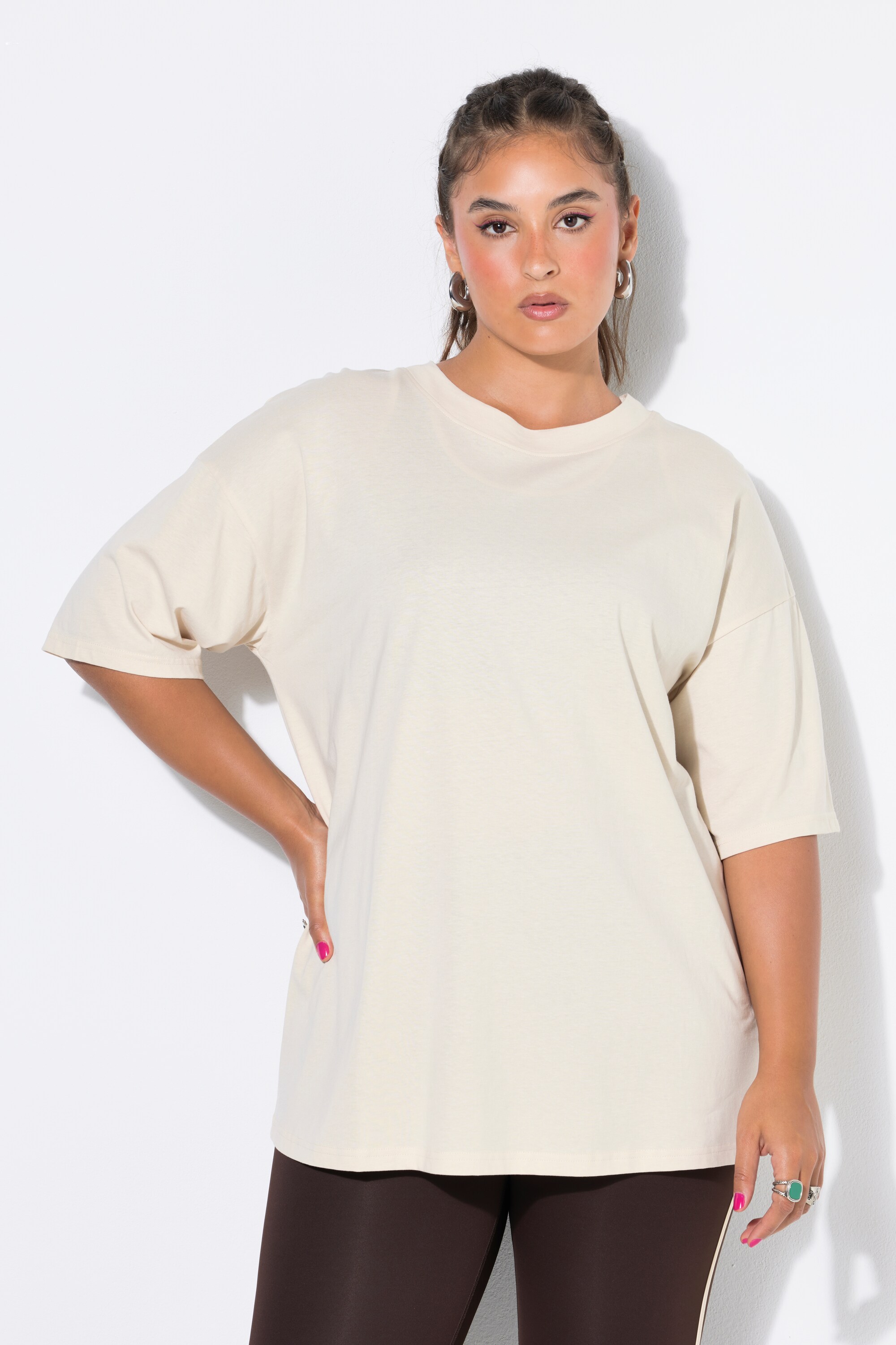 T-shirts oversize, grand message dans le dos, STUDIO UNTOLD