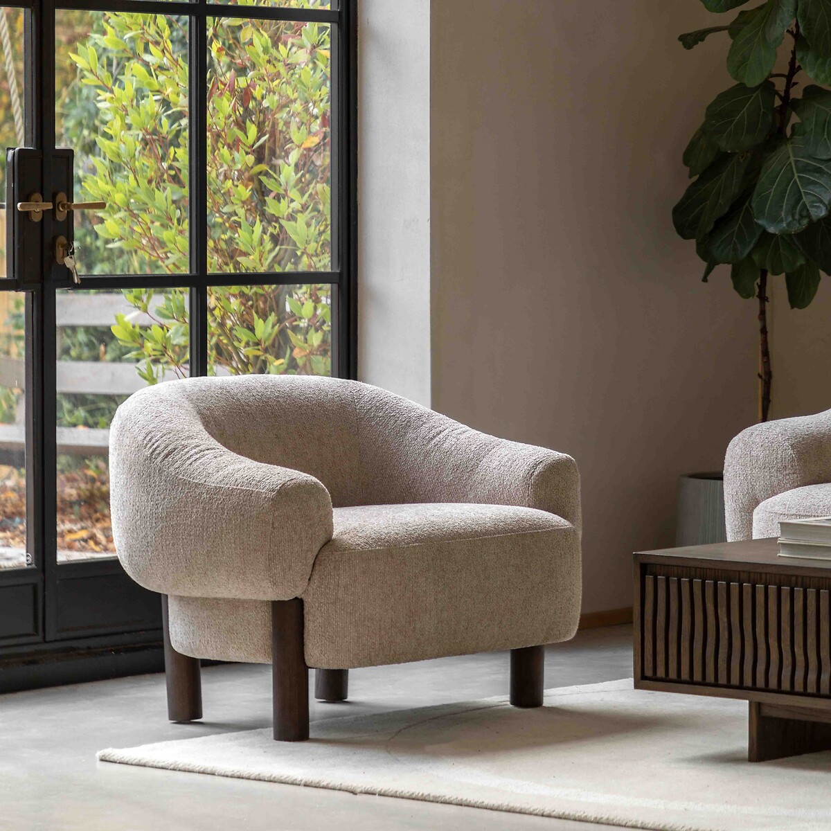 Weston Slubby Boucle Armchair, ÉDITÉ