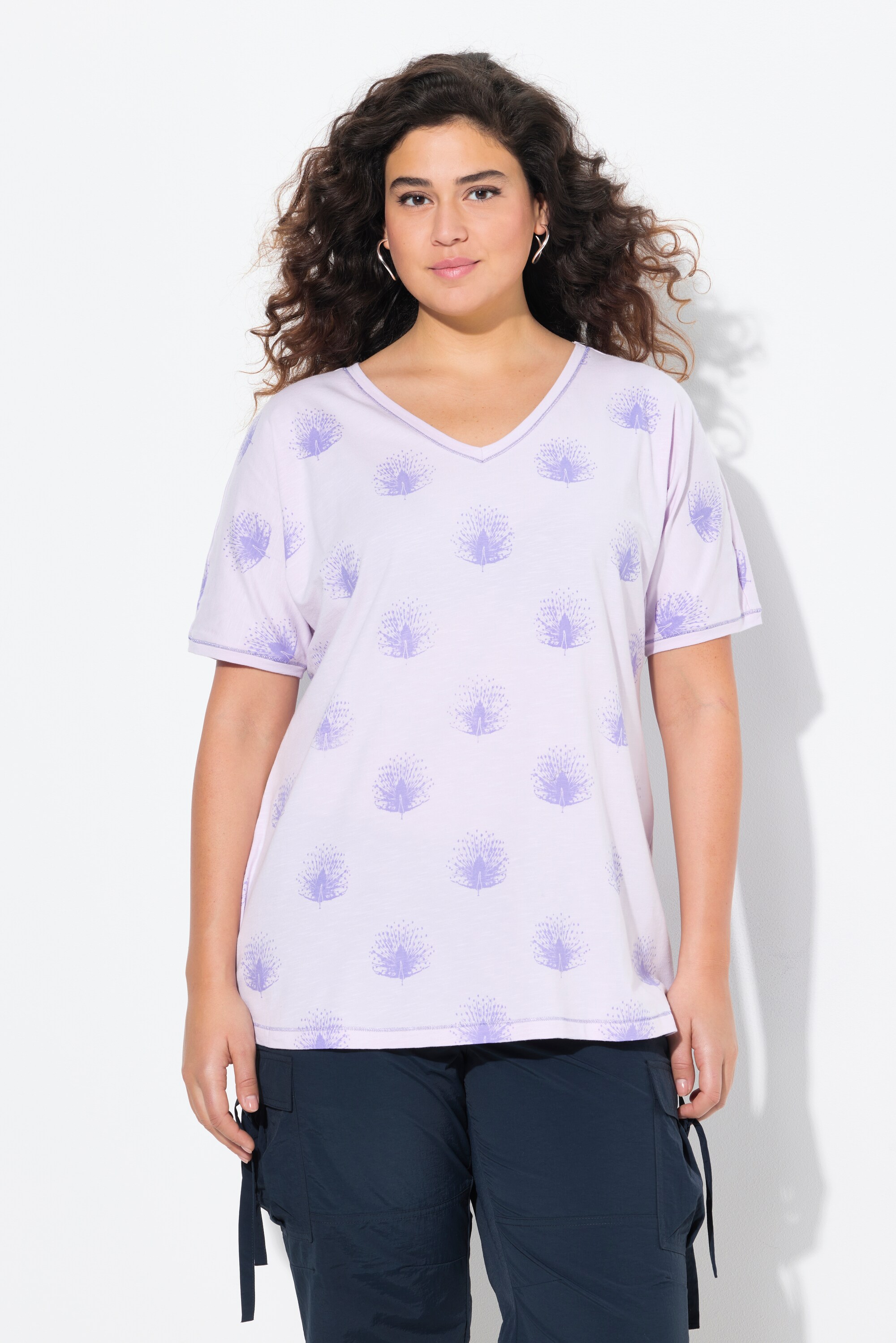 T-shirt oversize. Col V et manches courtes., ULLA POPKEN