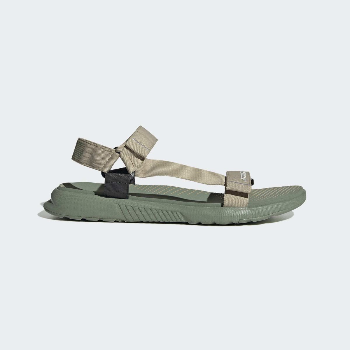 Chaussures scratch outlet homme adidas