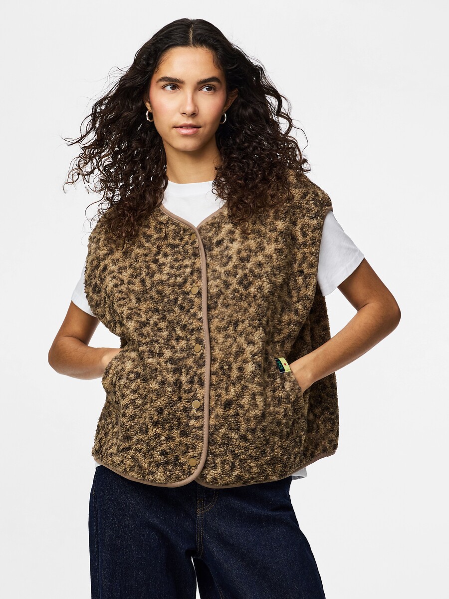 Gilet sans manches imprimé en sherpa, PIECES
