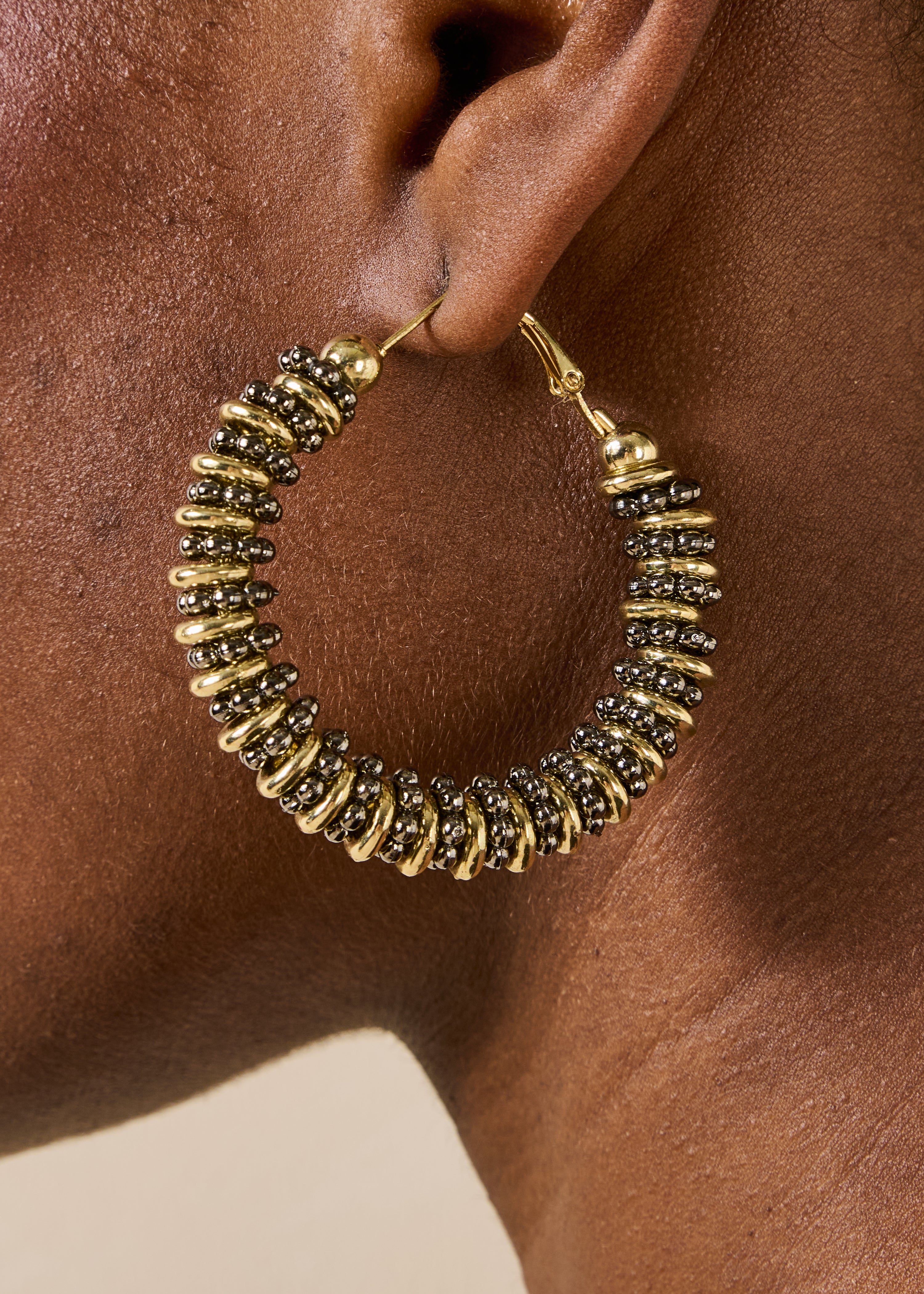 Boucles d'oreilles créoles bicolore, LA FEE MARABOUTEE