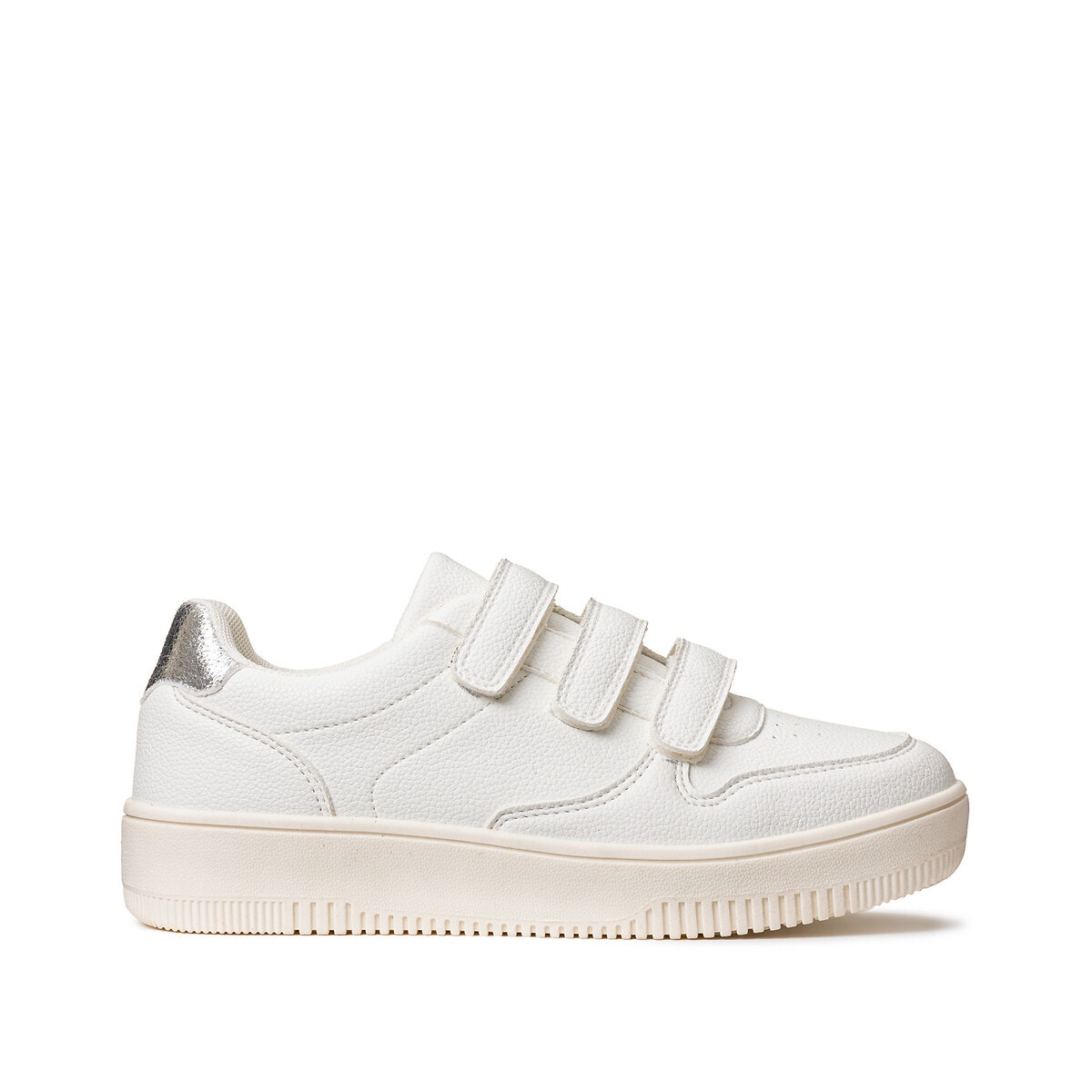 Sneakers best sale pied large