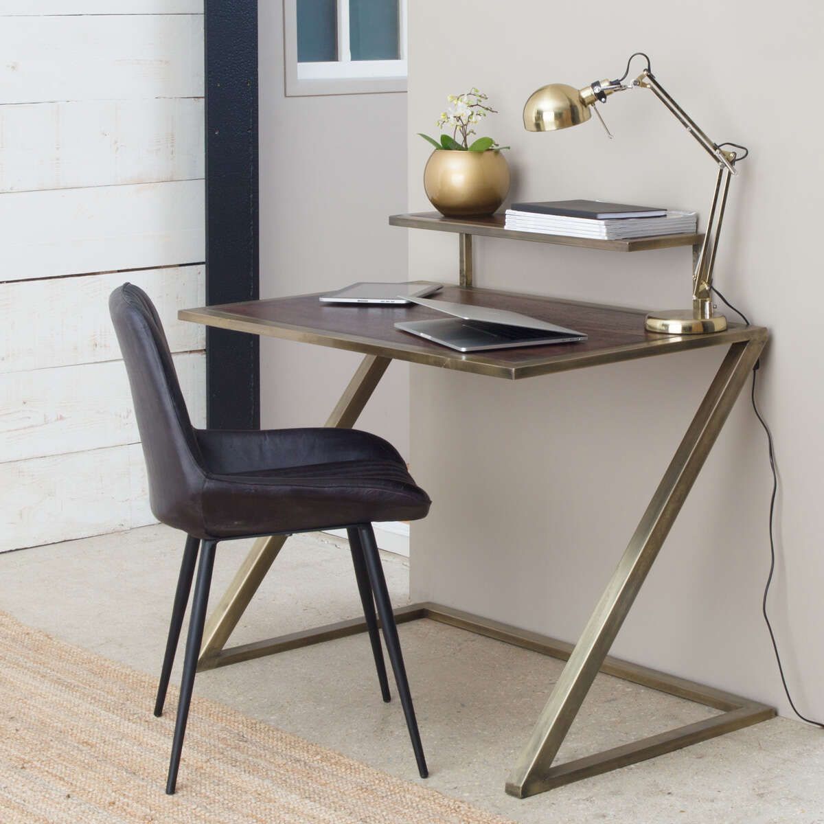 bureau industriel style pupitre en metal