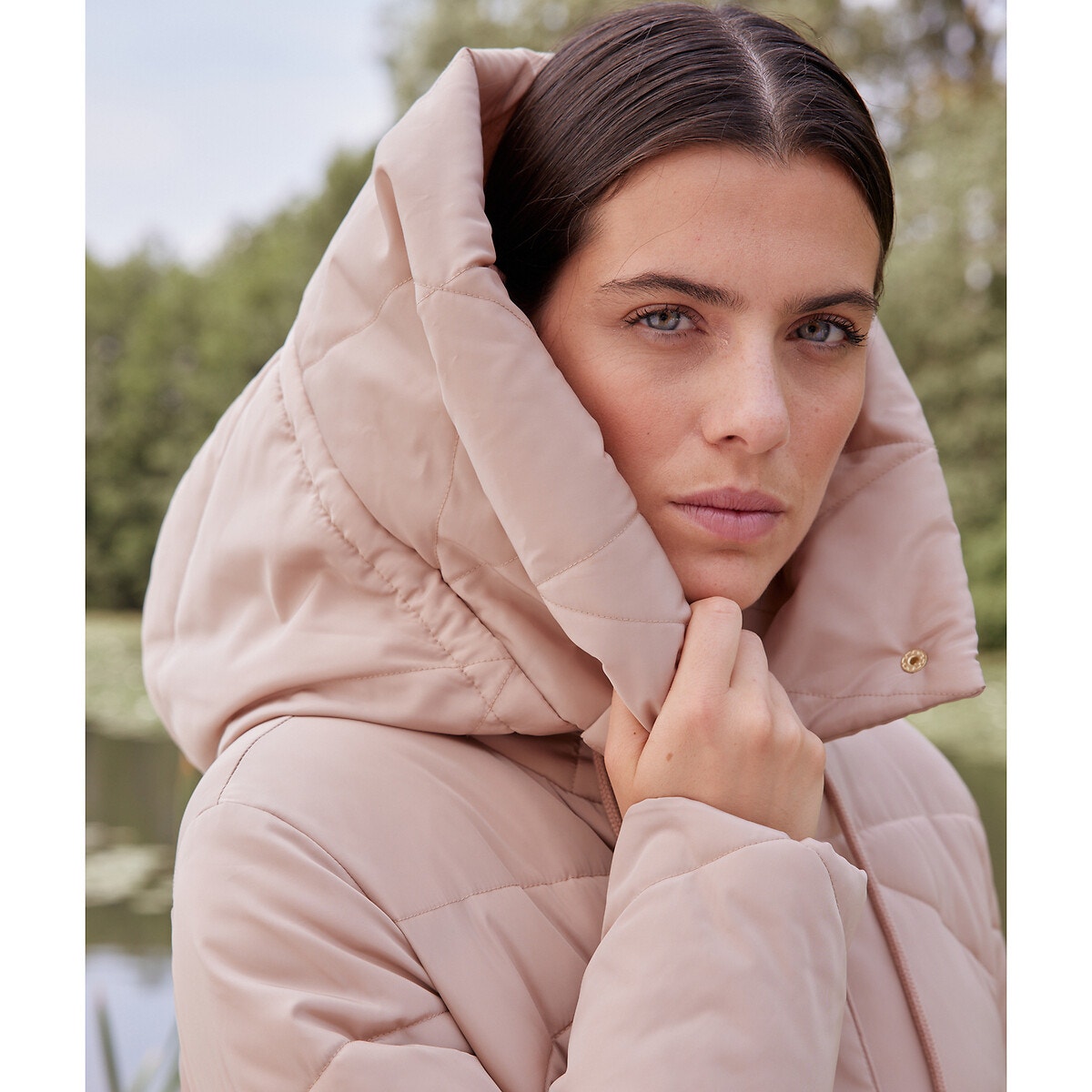 Doudoune mi longue capuche fixe plein hiver beige Anne Weyburn