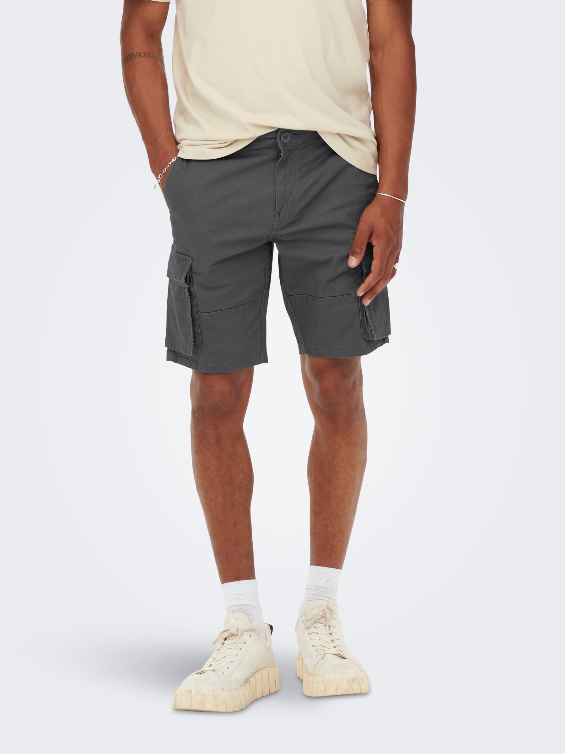Short Cargo, ONLY & SONS