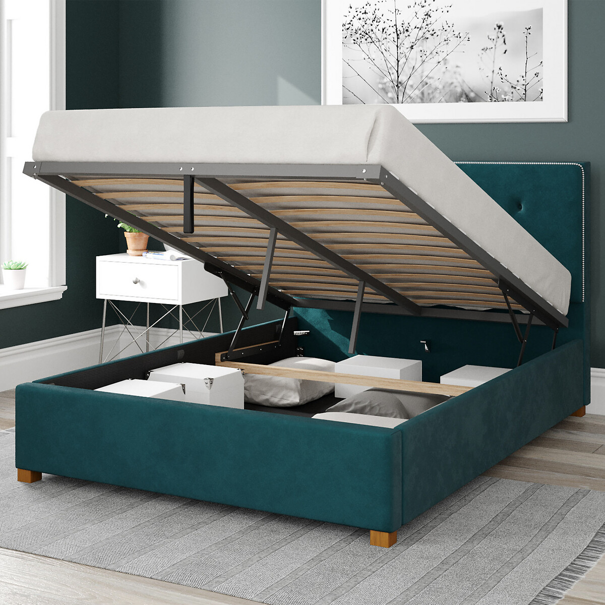 Vertically padded design headboard velvet ottoman storage bed So'home