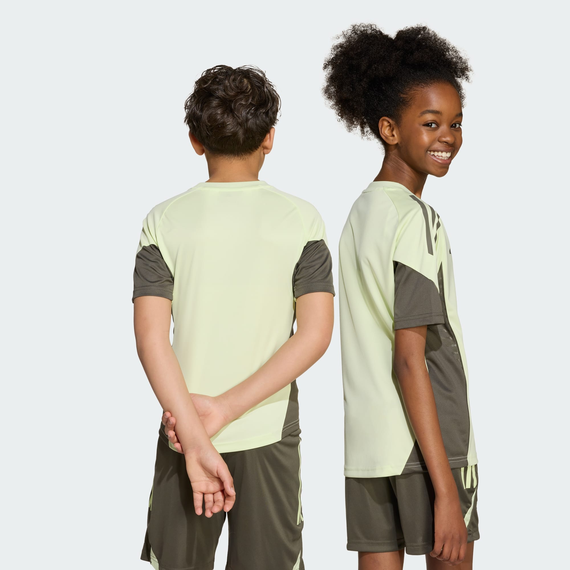 Patch Thermocollant Real Madrid – Maillot, Training, Survêtement – Saison 2020-2022, Made In France