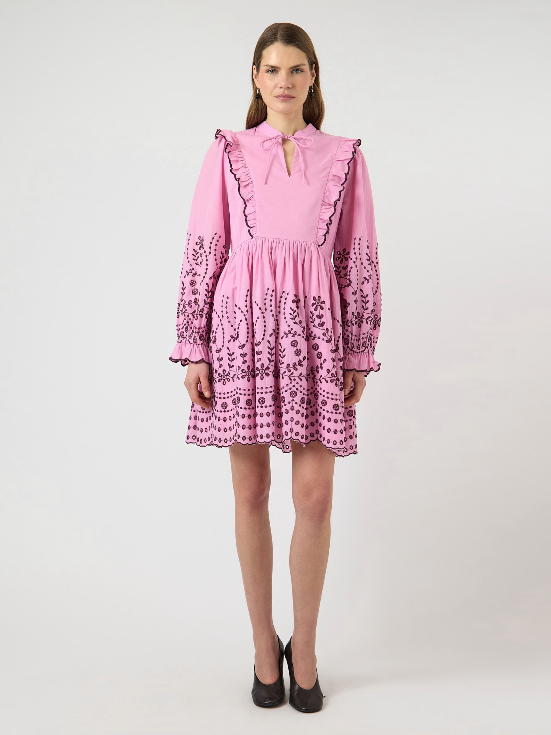 Mini-Robe, YAS