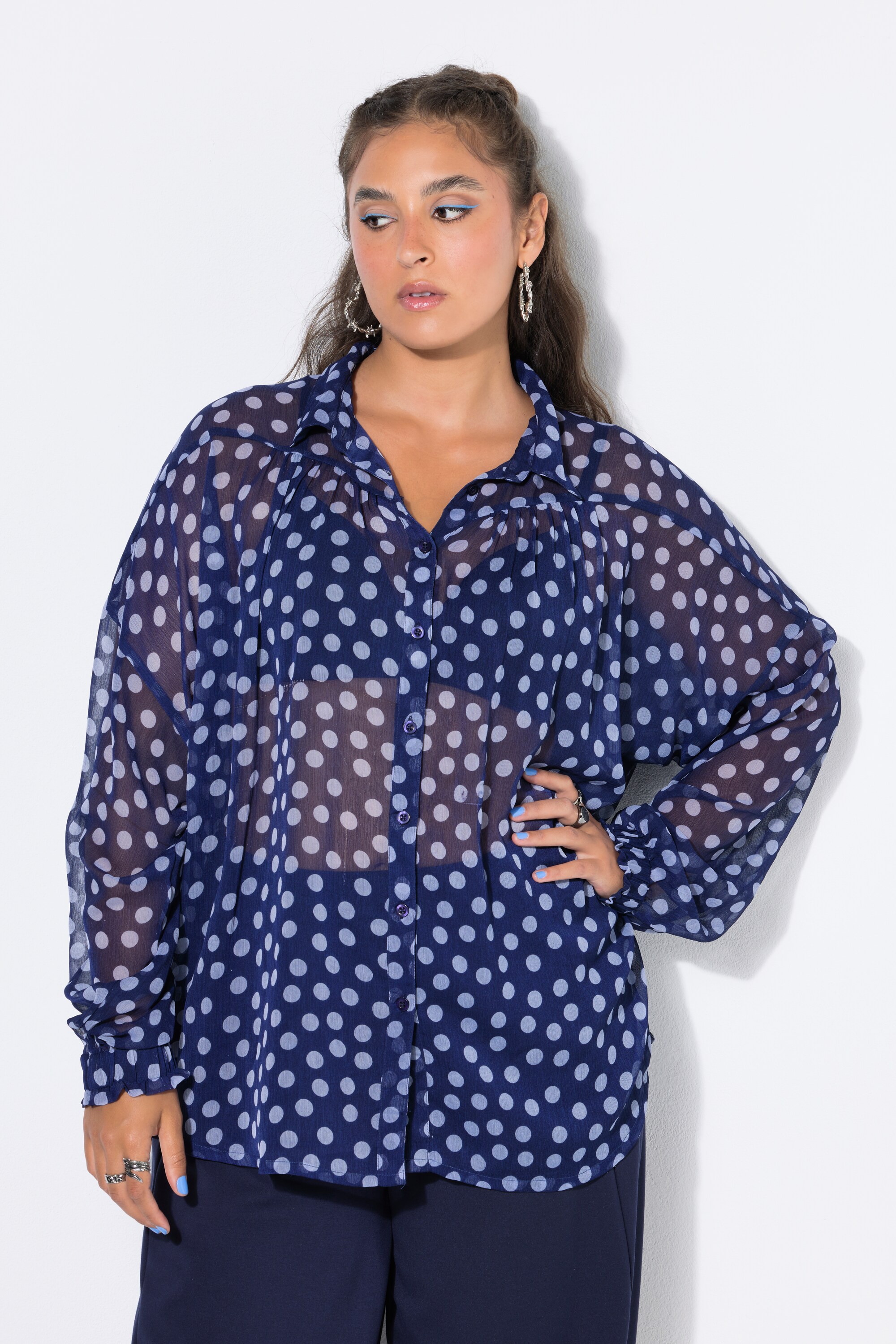 Chemisier en mousseline, oversize, à pois, STUDIO UNTOLD