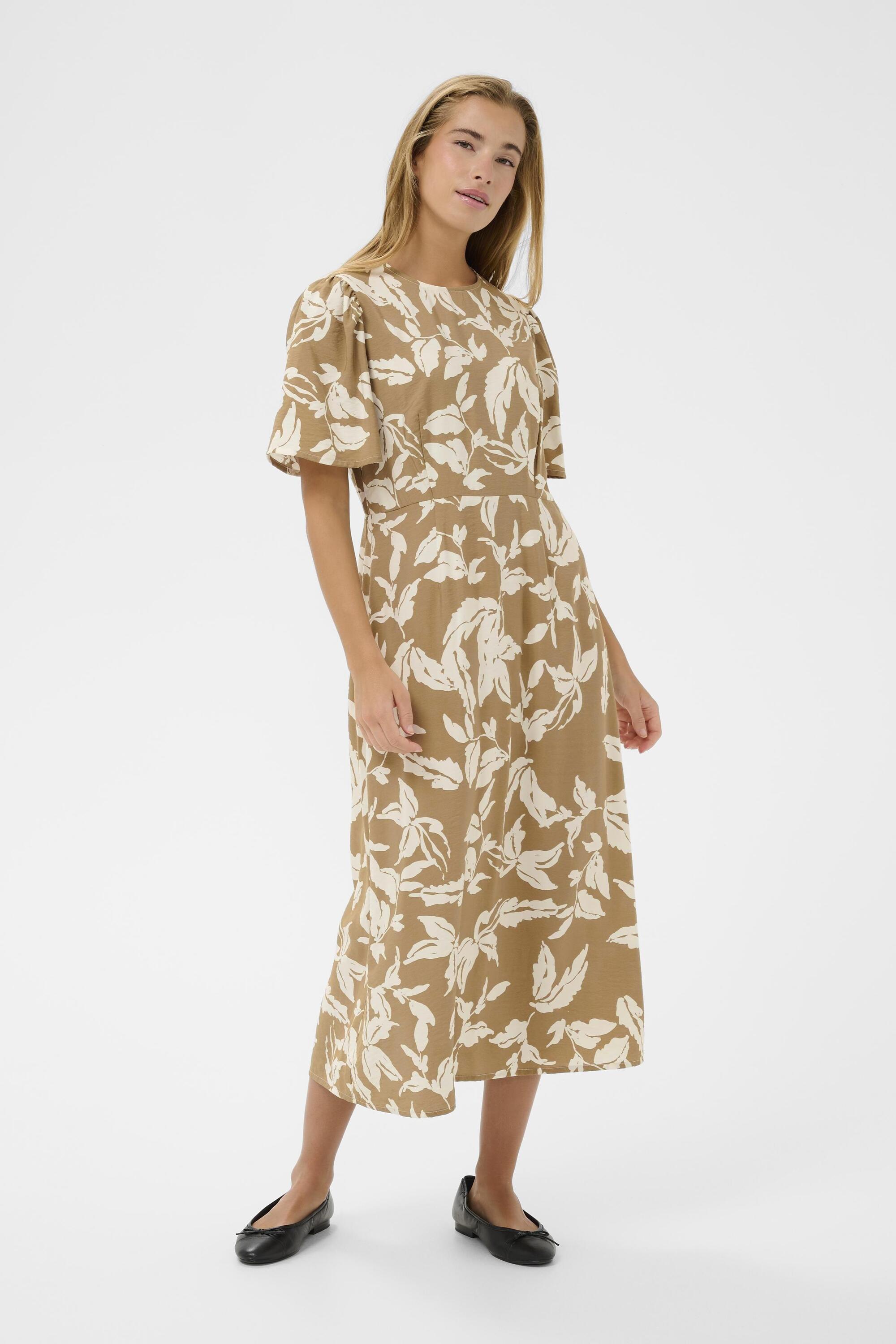 Robe, KAFFE