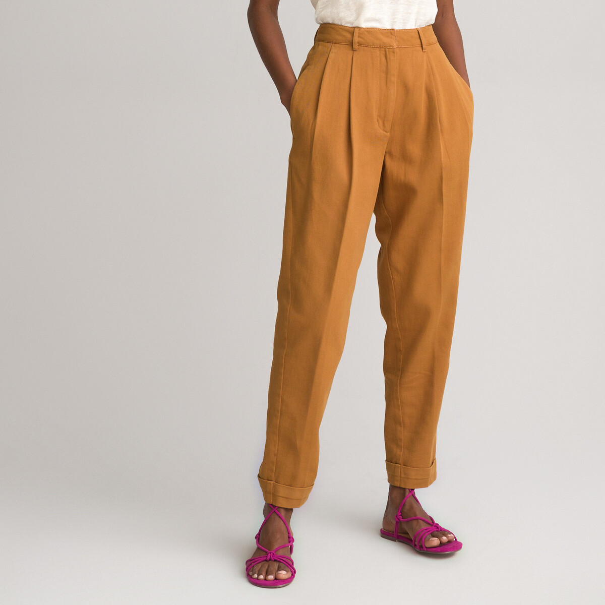 camel pleated trousers