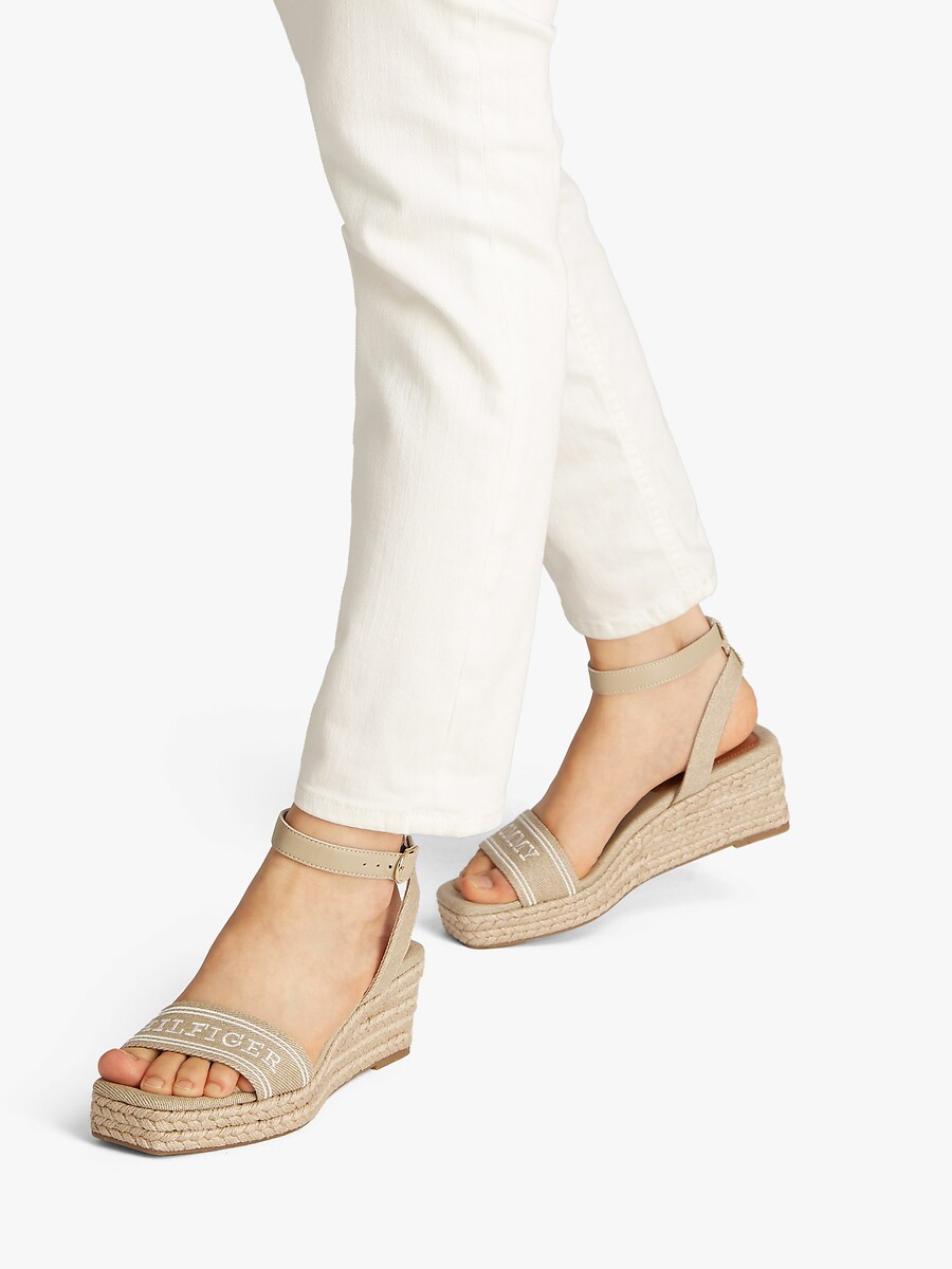 Tommy Hilfiger Sandalias con tacón de cuña — foto 7