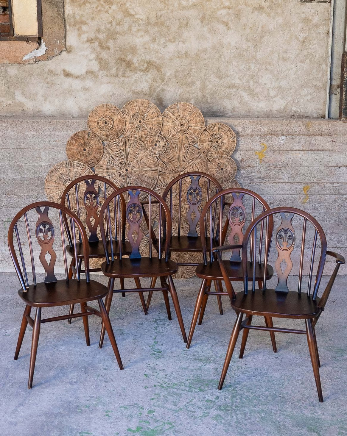 Lot de 6 chaises et fauteuils Ercol Claude N°1572 - Bon état, DEBONGOUT
