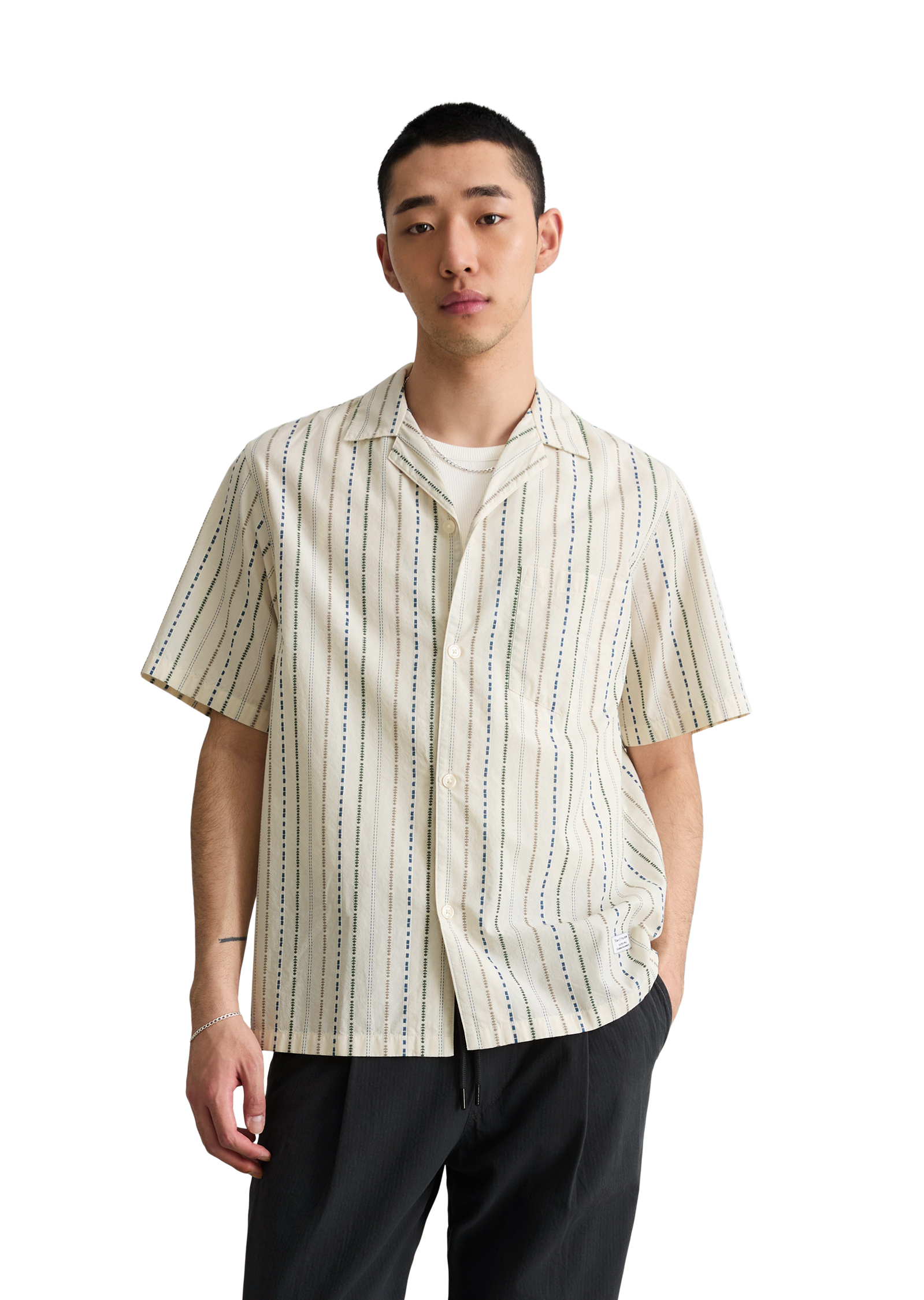 Chemise à manches courtes regular avec des rayures multicolores, MARC O’POLO DENIM