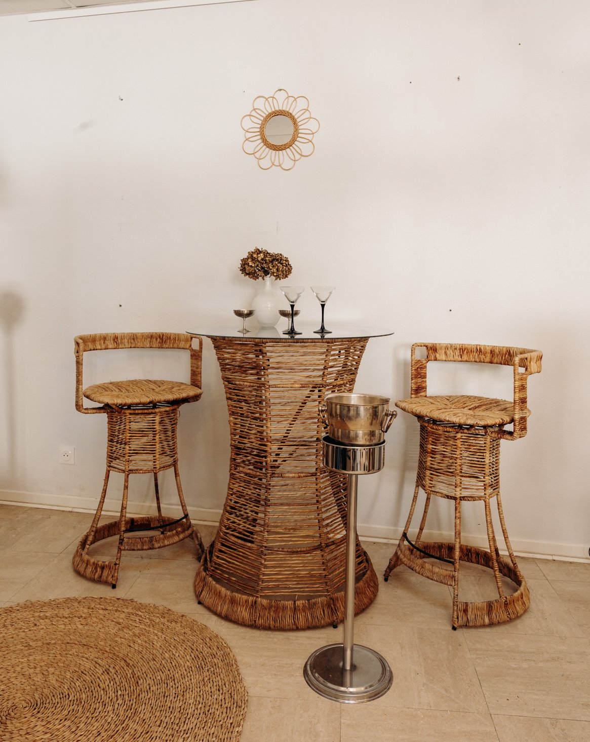 Bar et ses tabourets Roger Coster Quentin N°34 - Bon état, DEBONGOUT