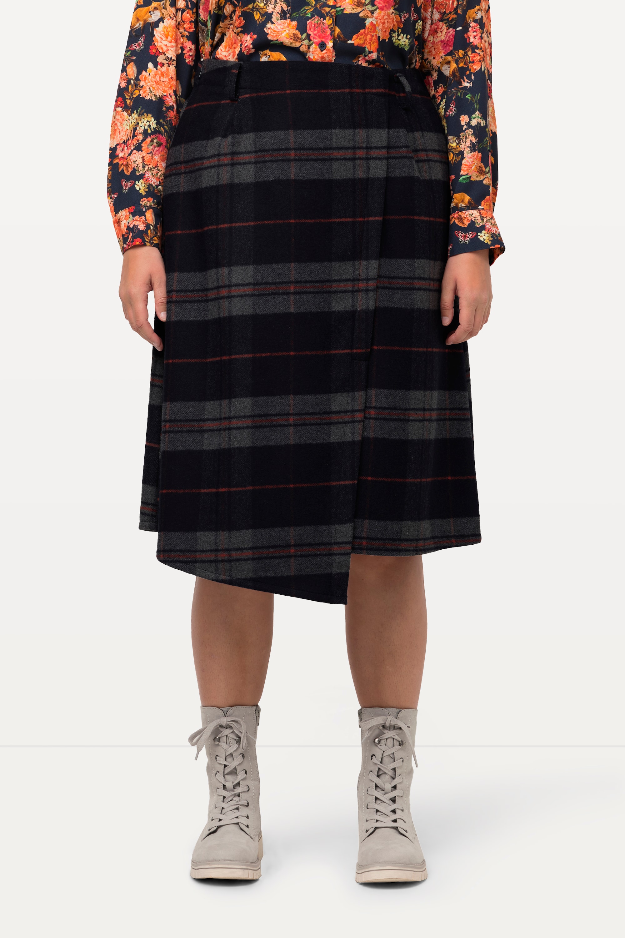Jupe portefeuille style tyrolien, ULLA POPKEN