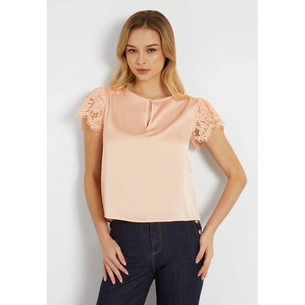 Tee shirt manche courte femme guess hot sale