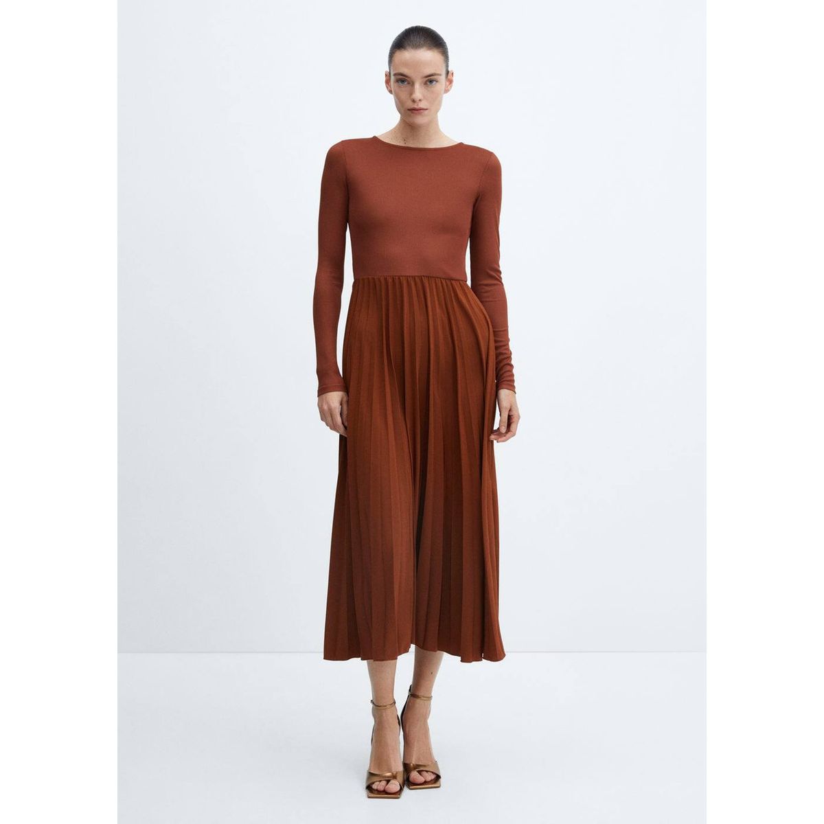Robes taille basse fluide clearance