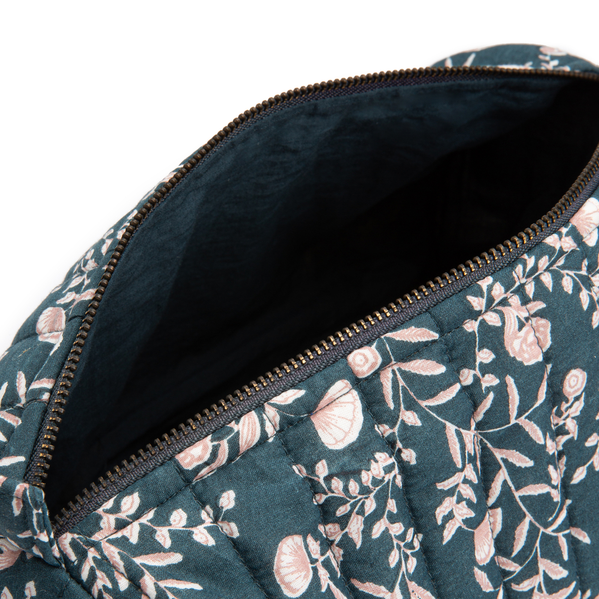 Product photograph of Vimala Cotton Toilet Bag from La Redoute UK